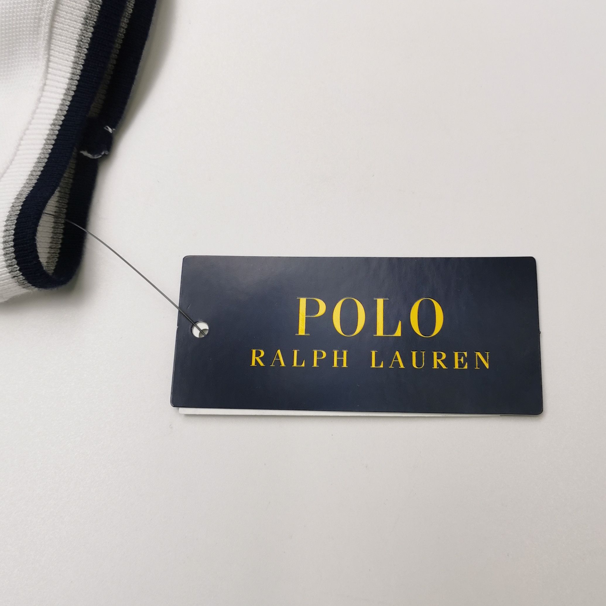 Polo Ralph Lauren Polo Ralph Lauren Contrast Trim T-Shirt Size L Size US L / EU 52-54 / 3 - 4 Thumbnail