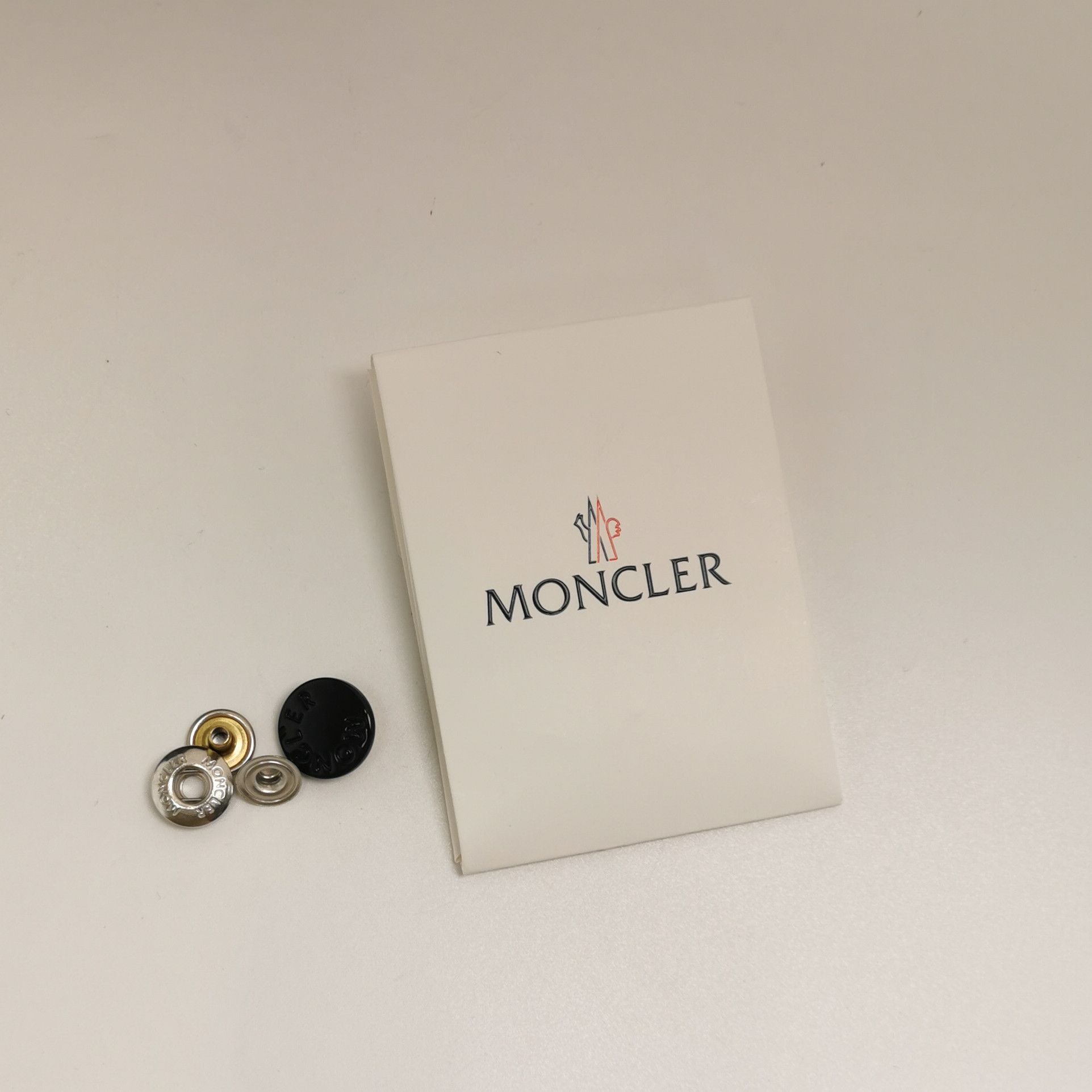 Moncler Moncler Black Puffer Jacket Size 0 Size S / US 4 / IT 40 - 6 Thumbnail