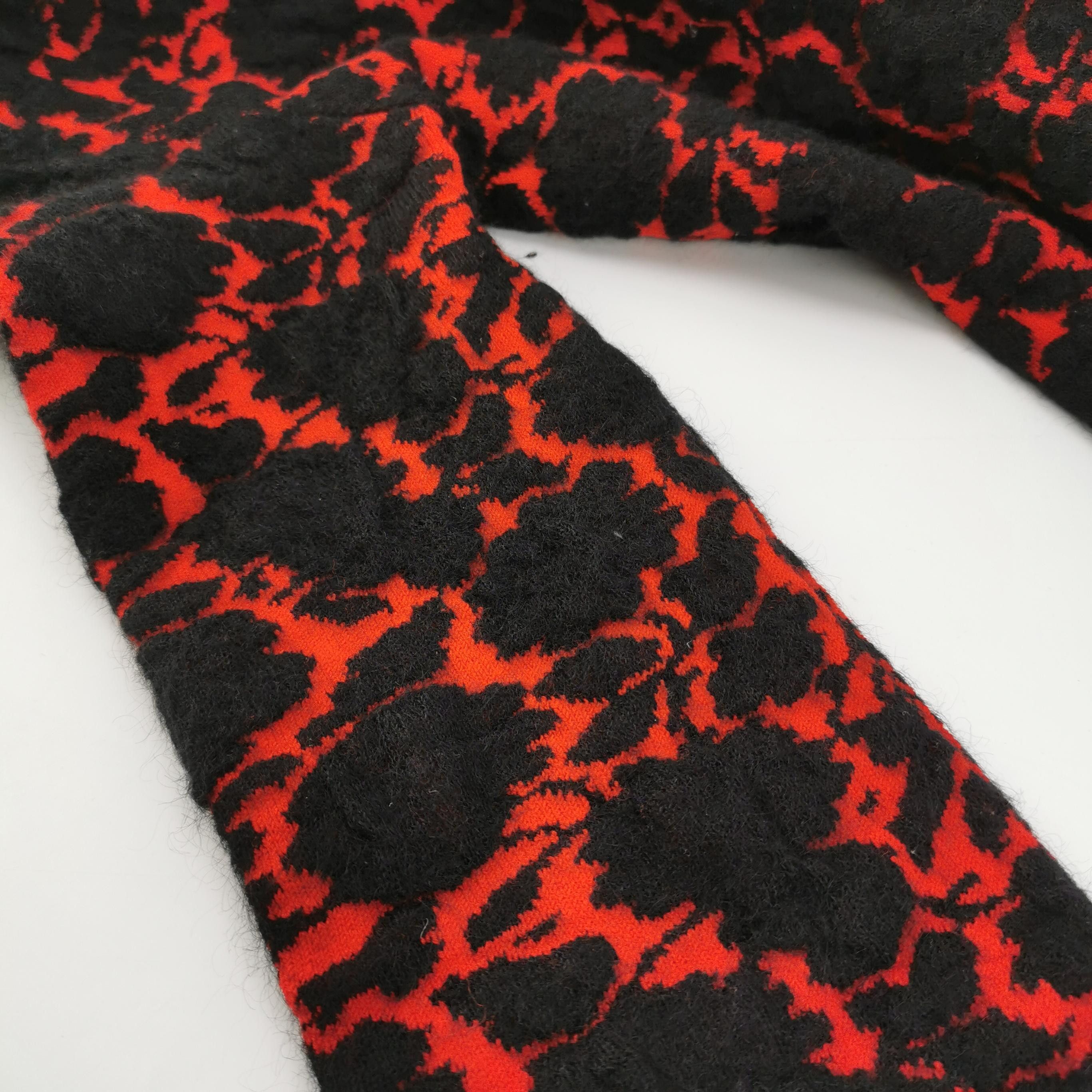 Louis Vuitton Louis Vuitton Patterned Knit Mini Dress XS Size XS / US 0-2 / IT 36-38 - 4 Thumbnail
