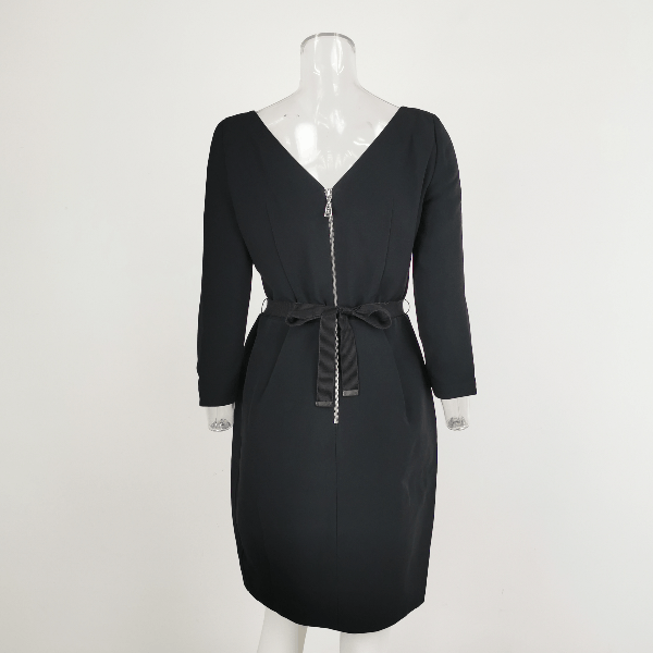 Louis Vuitton Louis Vuitton V-Neck Belted Midi Dress Size 38 Size S / US 4 / IT 40 - 3 Thumbnail