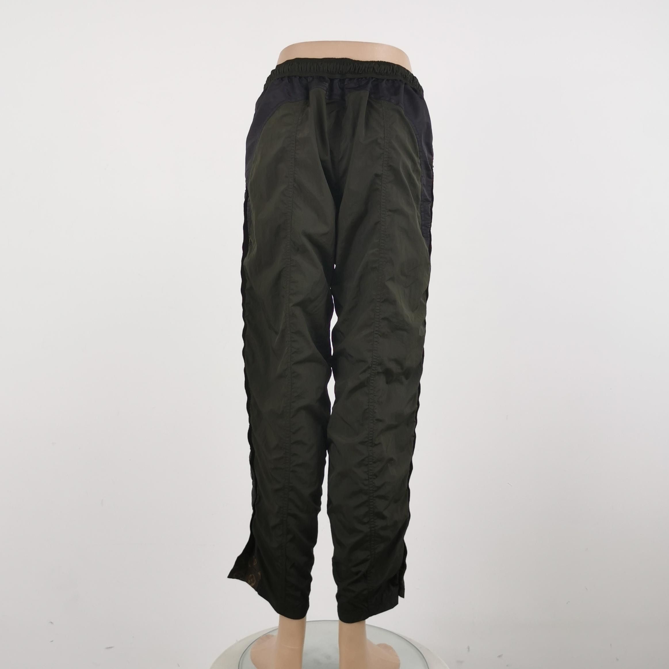 Louis Vuitton Louis Vuitton Logo Nylon Pants Size 36 Size 26" / US 2 / IT 38 - 3 Thumbnail
