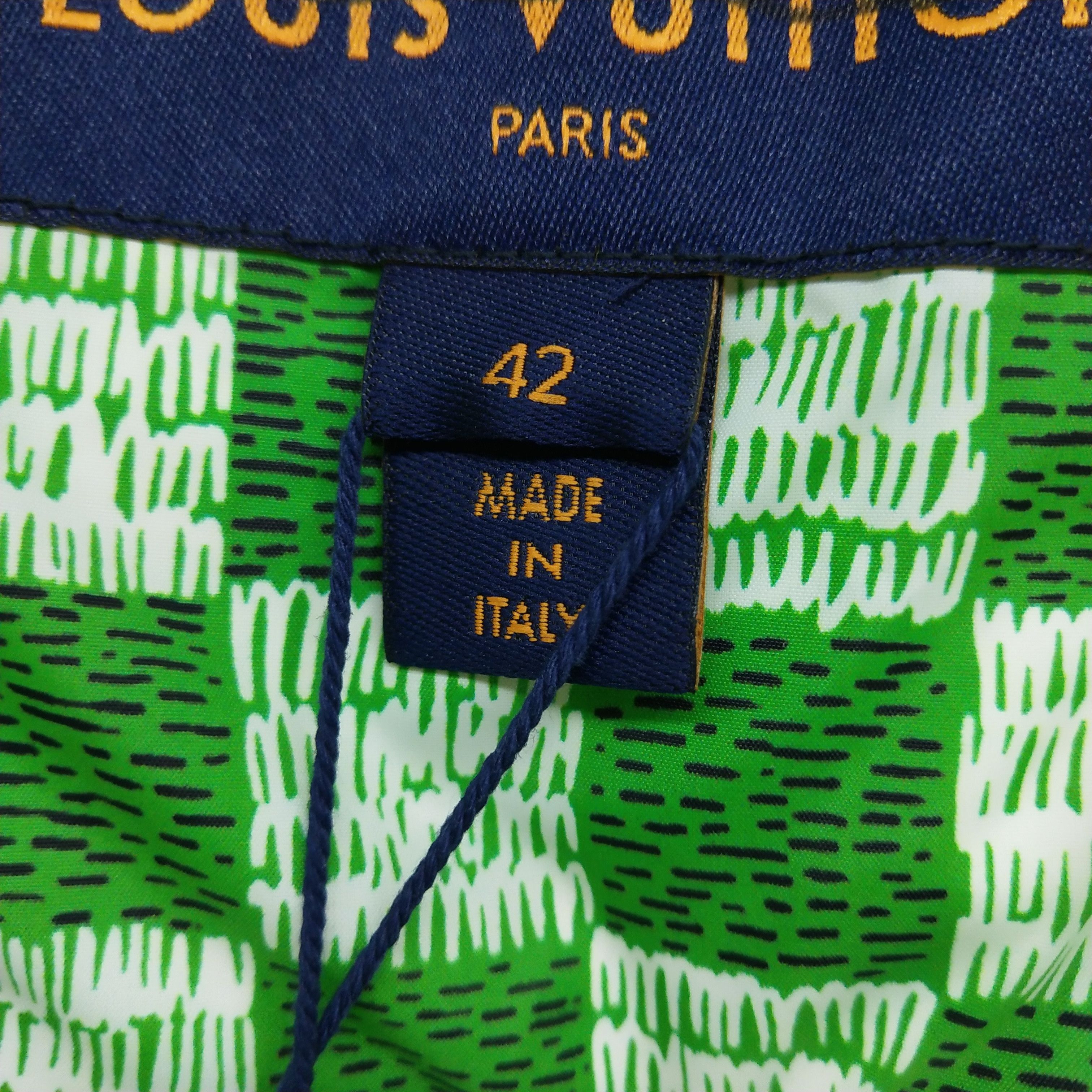 Louis Vuitton Louis Vuitton Green Check Hooded Down Vest Size 42 Size M / US 6-8 / IT 42-44 - 8 Thumbnail
