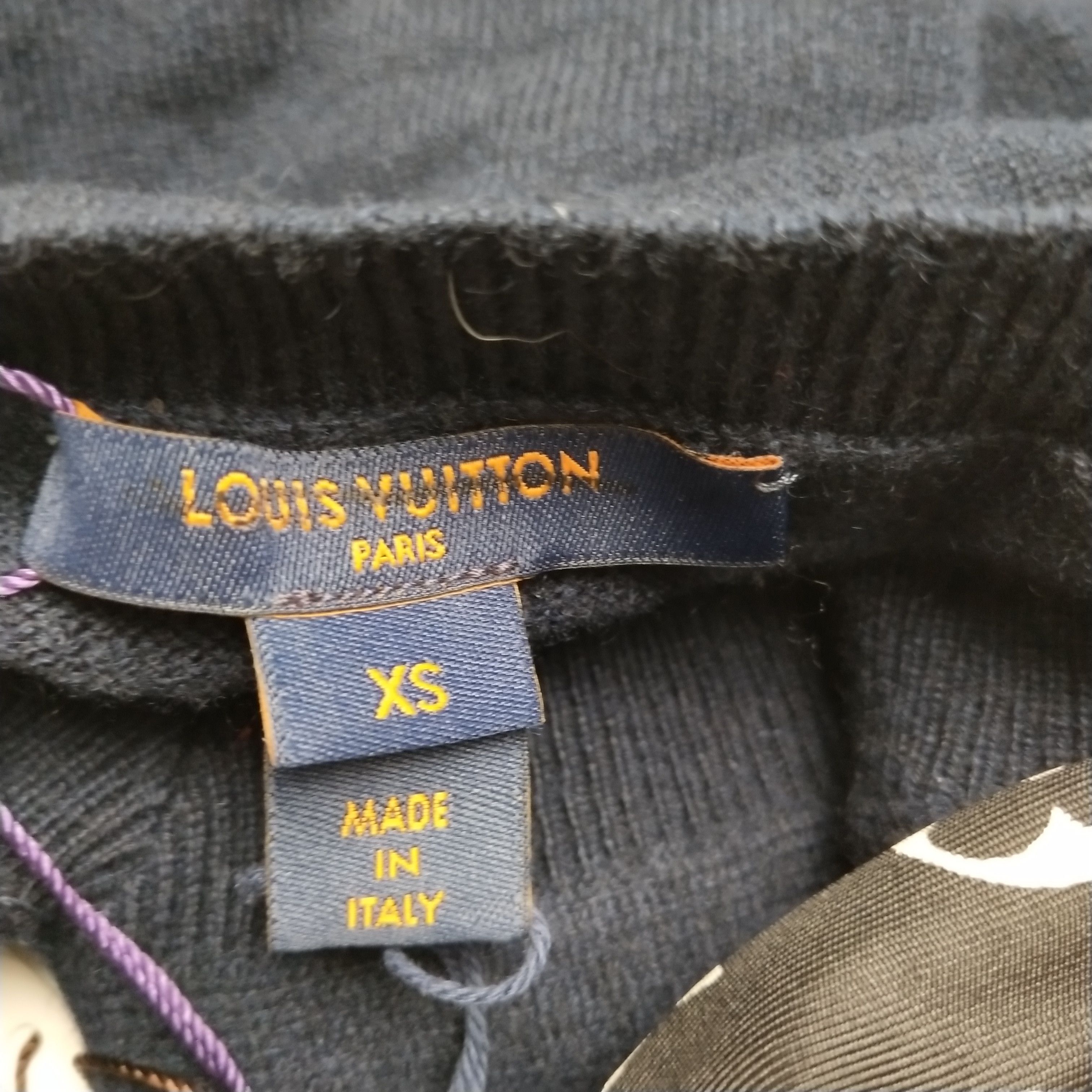 Louis Vuitton Louis Vuitton Cashmere Scarf Detail Sweater XS Size XS / US 0-2 / IT 36-38 - 11 Thumbnail