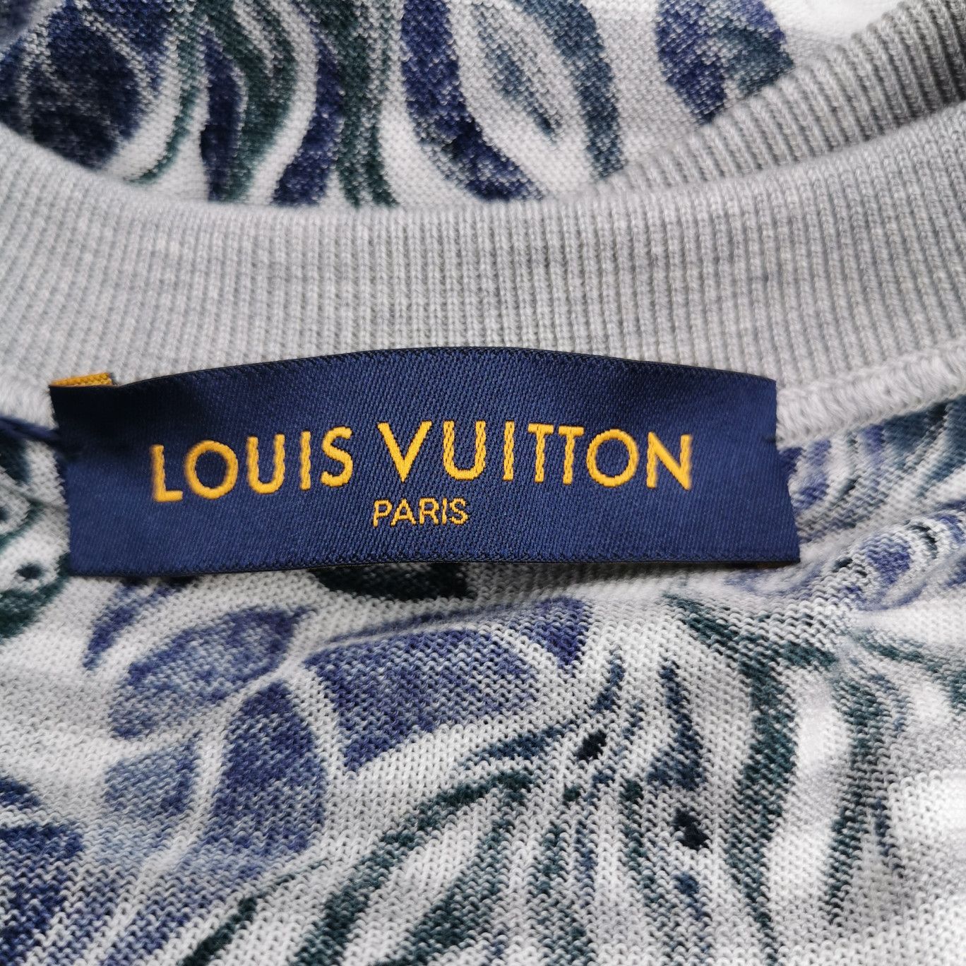 Louis Vuitton Louis Vuitton Floral Striped Knit Sweater Size L Size US L / EU 52-54 / 3 - 4 Thumbnail