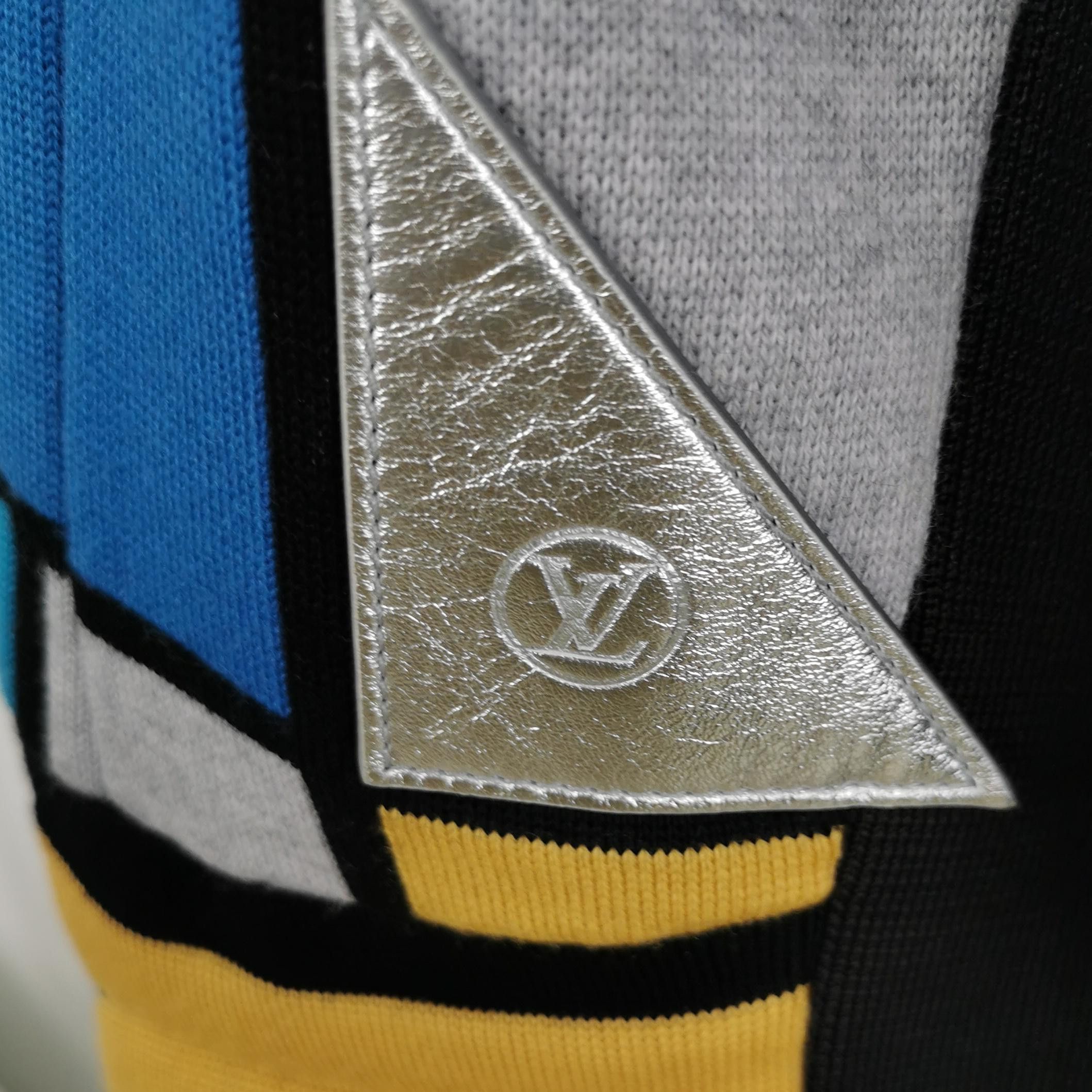 Louis Vuitton Louis Vuitton Colorblock Knit Sweater M Size M / US 6-8 / IT 42-44 - 3 Thumbnail