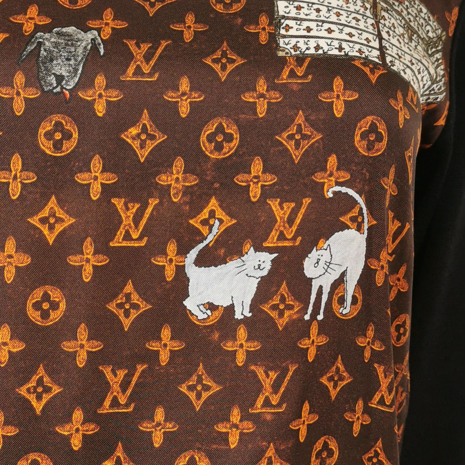 Louis Vuitton Louis Vuitton Cat Monogram Sweater Size S Size S / US 4 / IT 40 - 3 Thumbnail