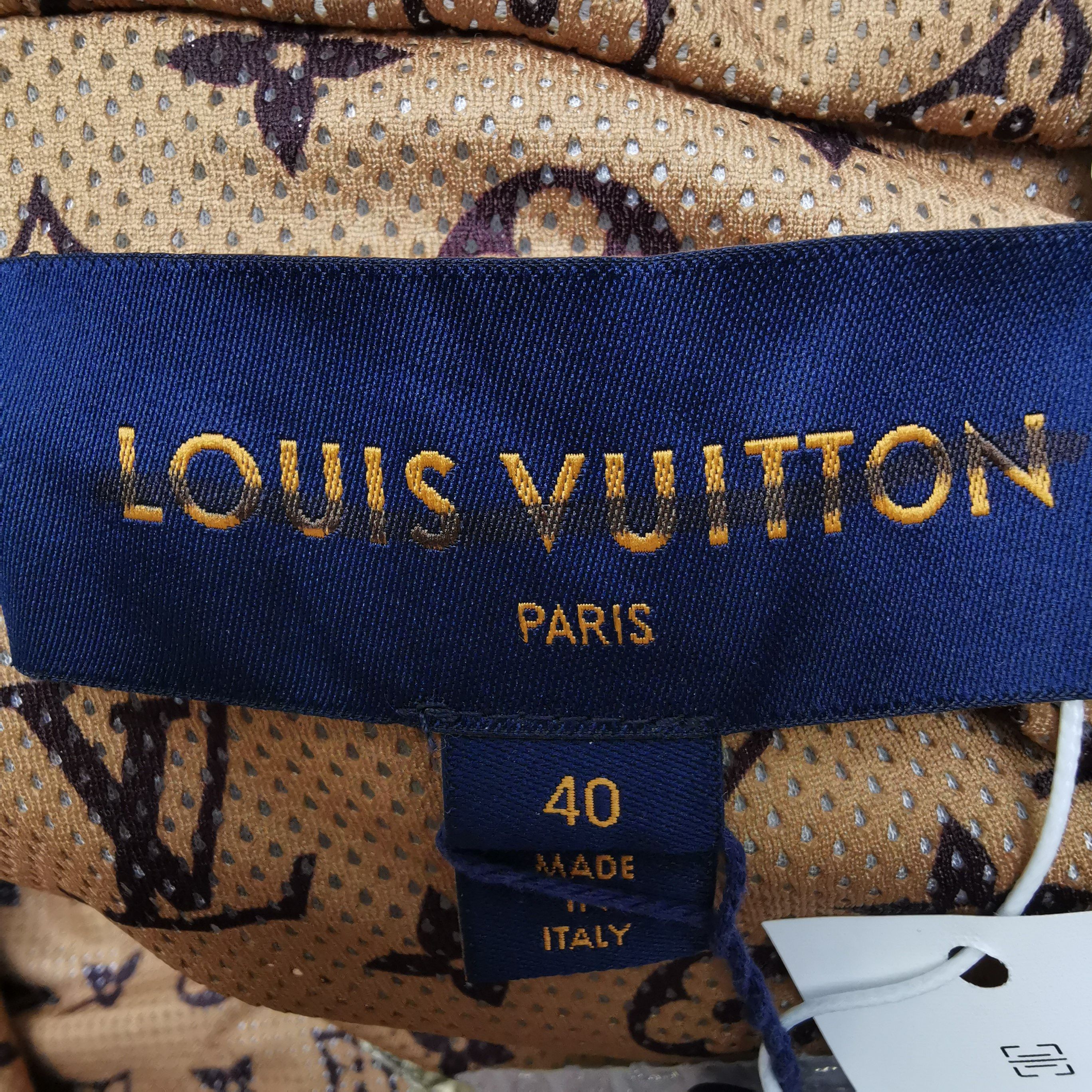 Louis Vuitton Louis Vuitton Monogram Hooded Jacket Size FR 40 Size M / US 6-8 / IT 42-44 - 4 Thumbnail