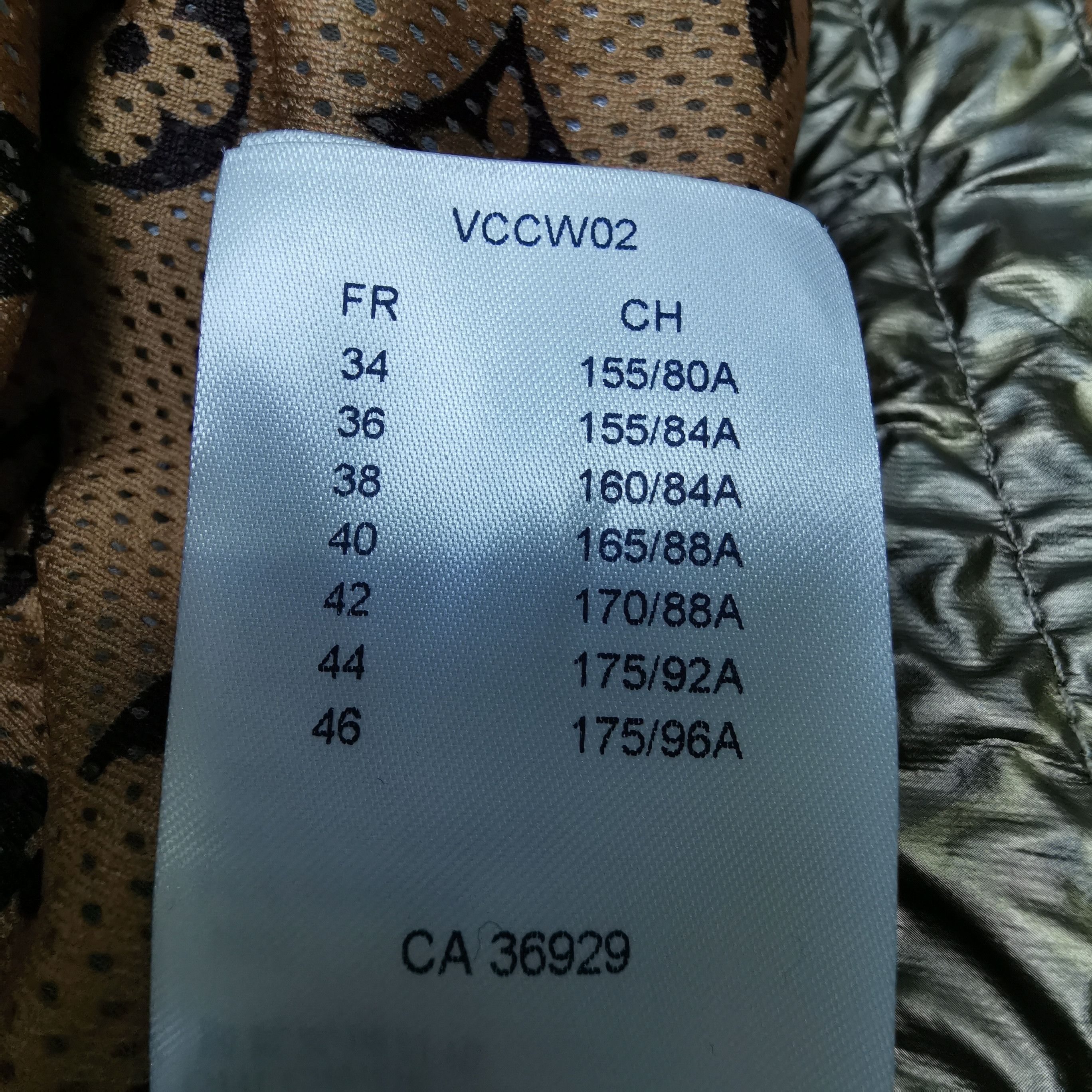Louis Vuitton Louis Vuitton Monogram Hooded Jacket Size FR 40 Size M / US 6-8 / IT 42-44 - 6 Thumbnail