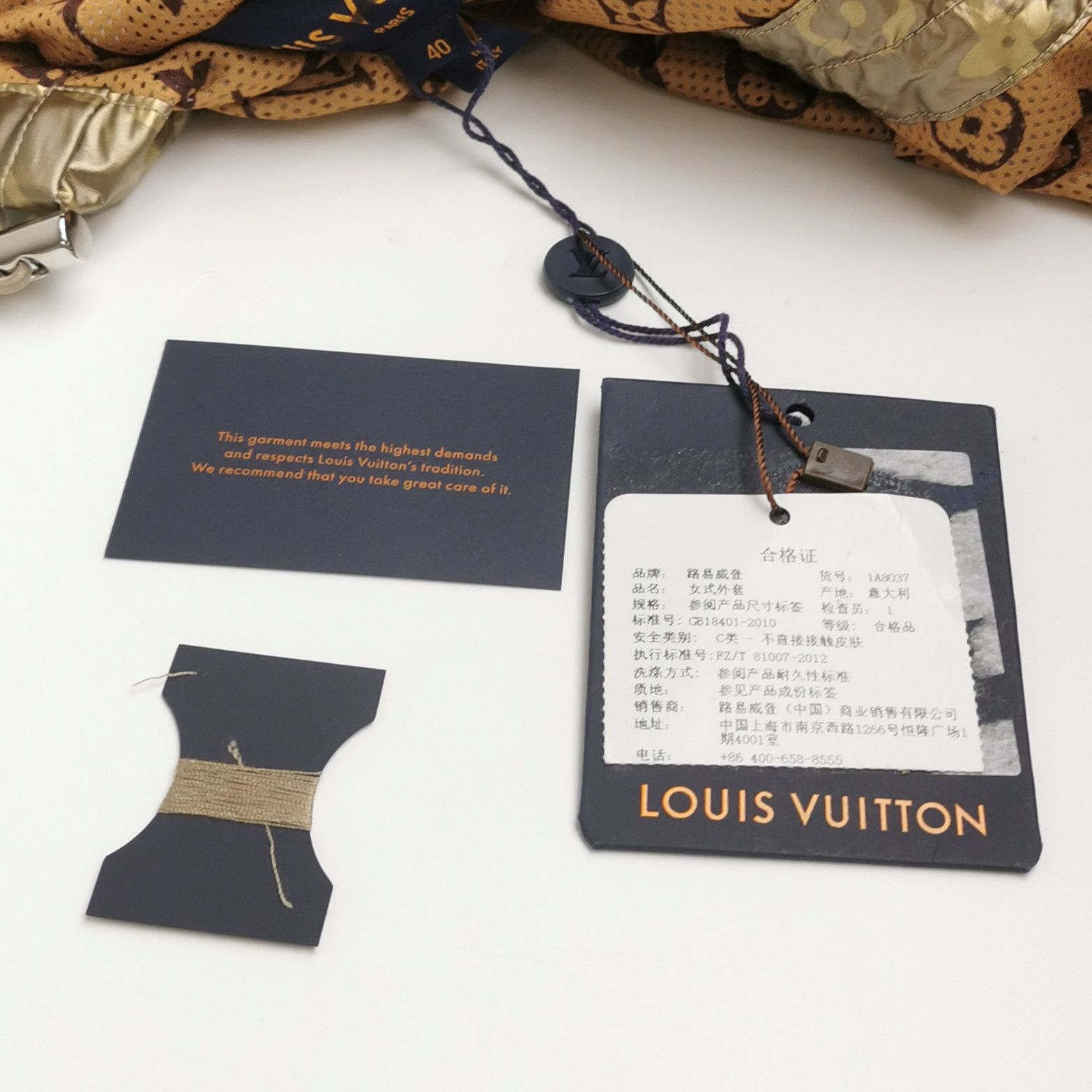Louis Vuitton Louis Vuitton Monogram Hooded Jacket Size FR 40 Size M / US 6-8 / IT 42-44 - 3 Thumbnail