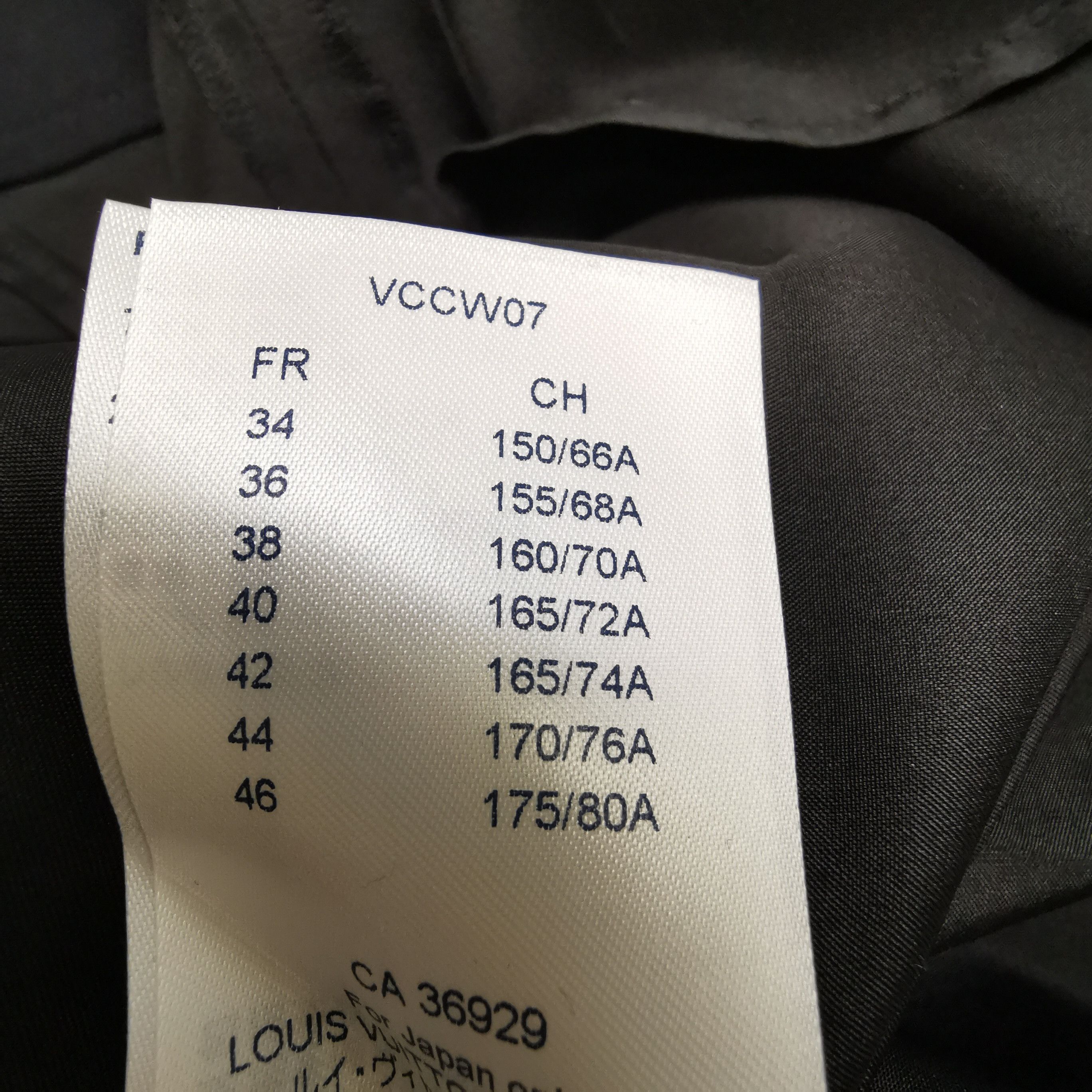 Louis Vuitton Louis Vuitton Wool Silk Blend Skirt Size 36 Size 26" / US 2 / IT 38 - 5 Thumbnail