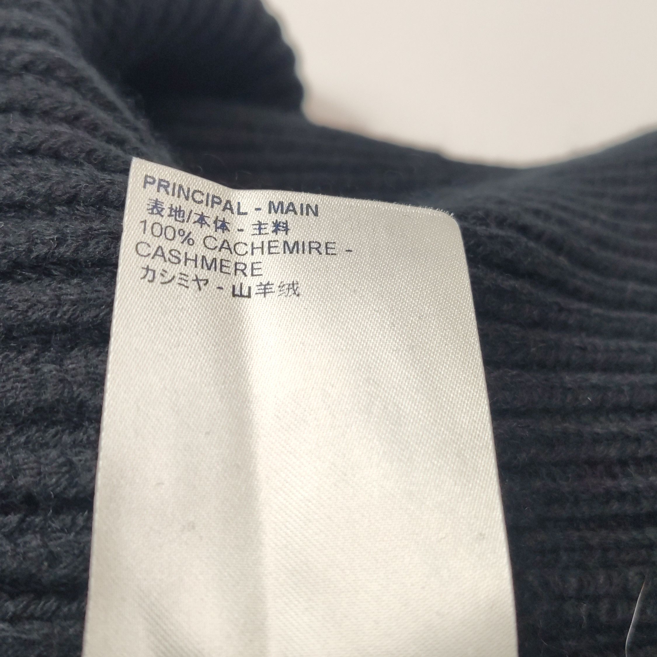 Louis Vuitton Louis Vuitton Cashmere Logo Sweater XS Size US XS / EU 42 / 0 - 7 Thumbnail
