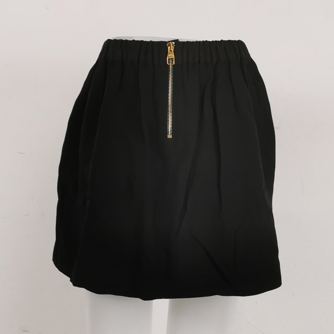 Louis Vuitton Louis Vuitton Lace Overlay Mini Skirt Size 34 Size 25" / US 0 / IT 36 - 2 Thumbnail