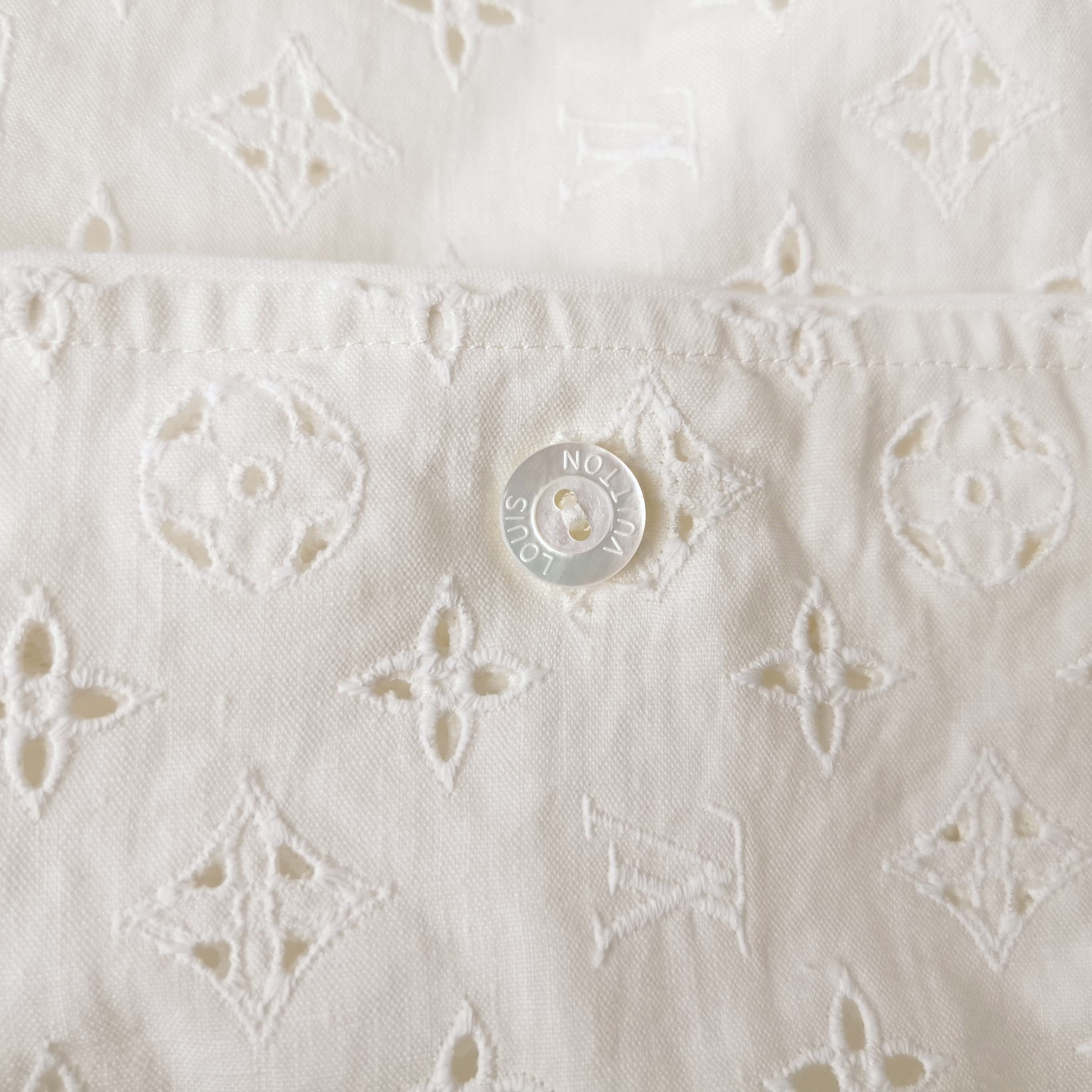 Louis Vuitton Louis Vuitton Monogram Eyelet Button Up Shirt Size 34 Size XS / US 0-2 / IT 36-38 - 3 Thumbnail
