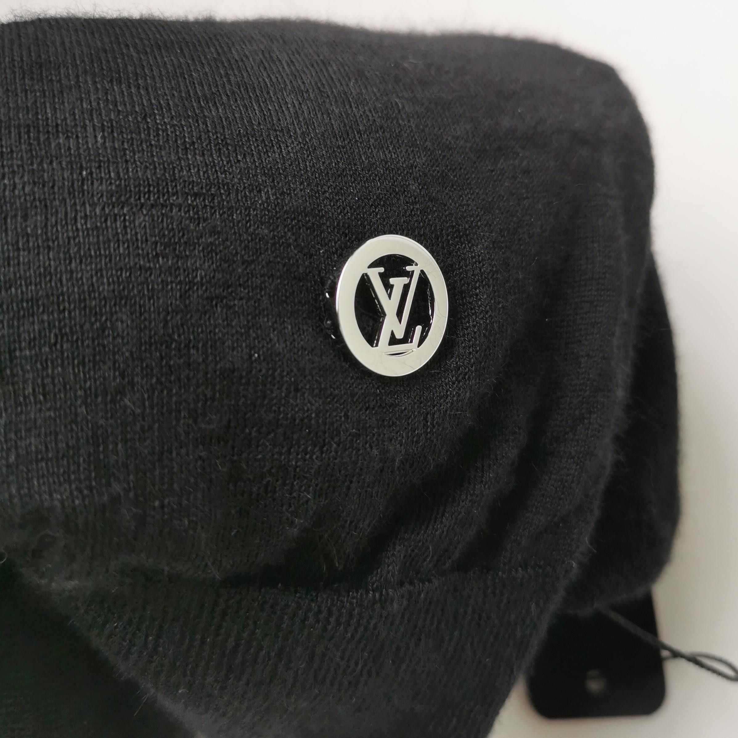 Louis Vuitton Louis Vuitton Logo Cashmere Silk Sweater Size S Size S / US 4 / IT 40 - 3 Thumbnail