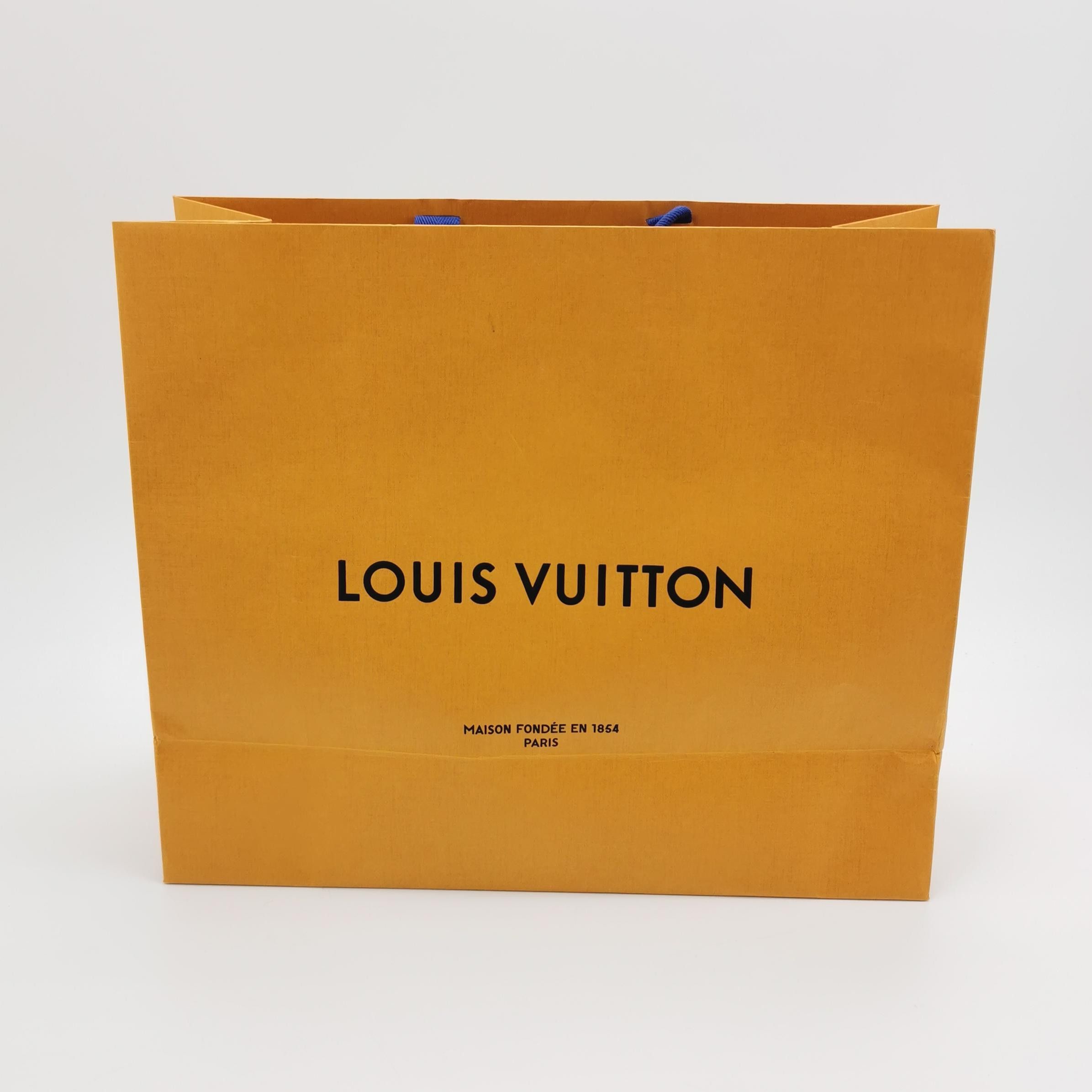 Louis Vuitton Louis Vuitton Pin Embellished Jacket Size 38 Size S / US 4 / IT 40 - 4 Thumbnail