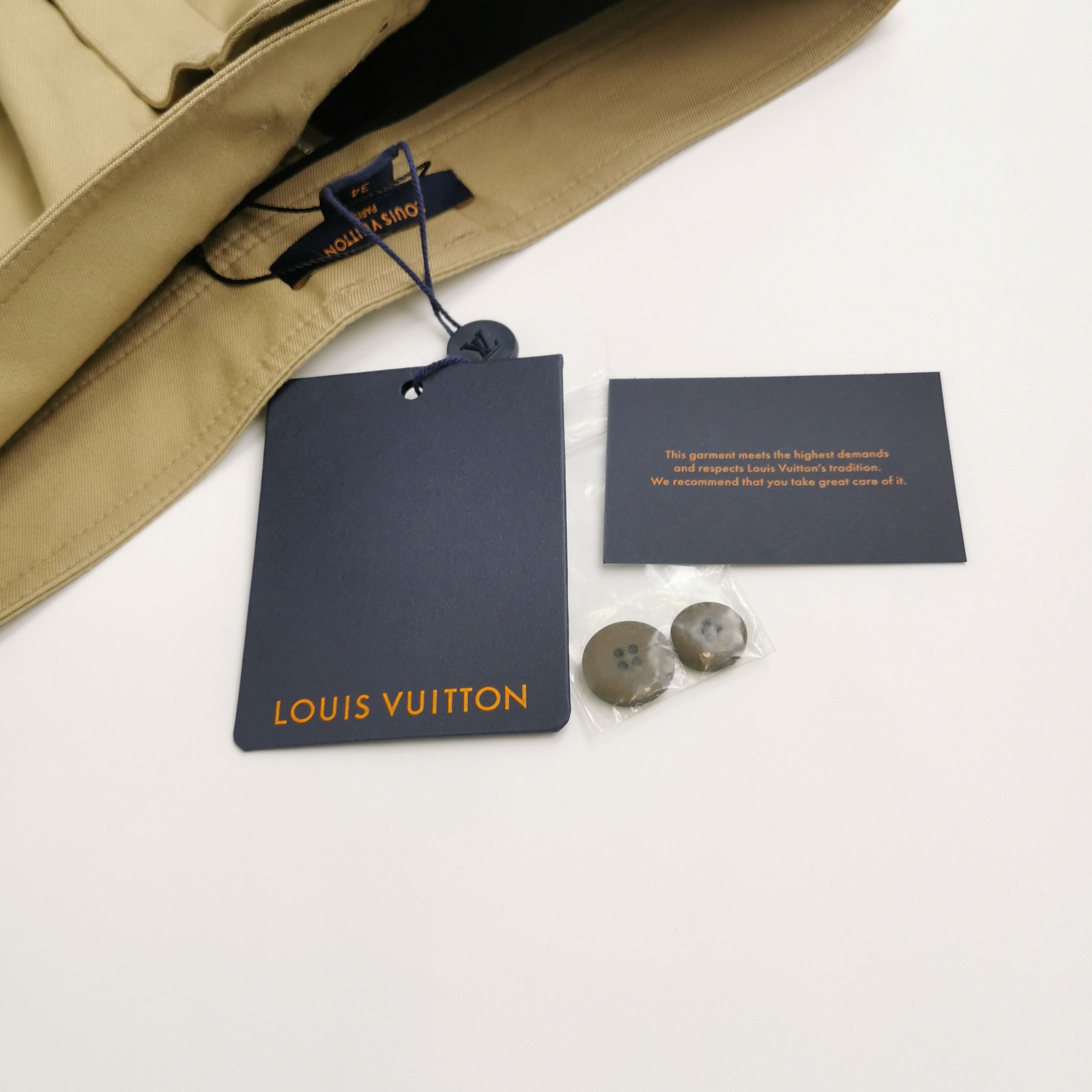 Louis Vuitton Louis Vuitton Cotton Cargo Shorts Size 34 Size 25" / US 0 / IT 36 - 4 Thumbnail