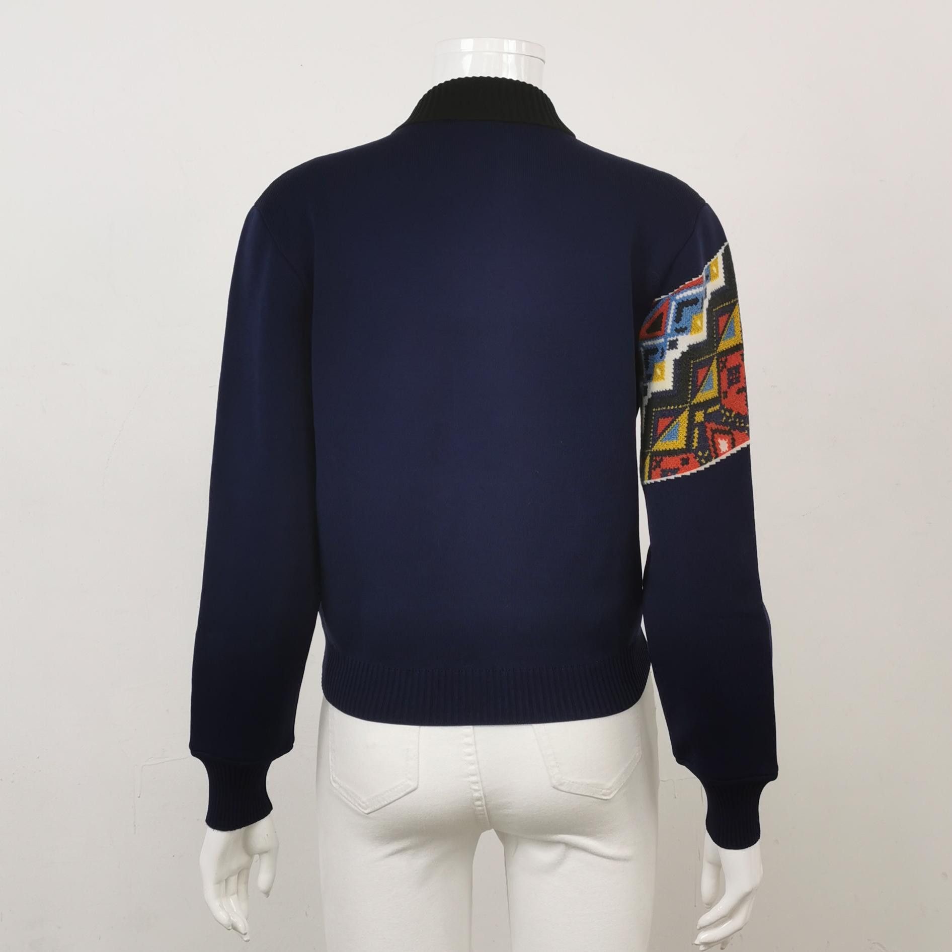 Louis Vuitton Louis Vuitton Jacquard Knit Zippered Jacket Size M Size M / US 6-8 / IT 42-44 - 2 Thumbnail