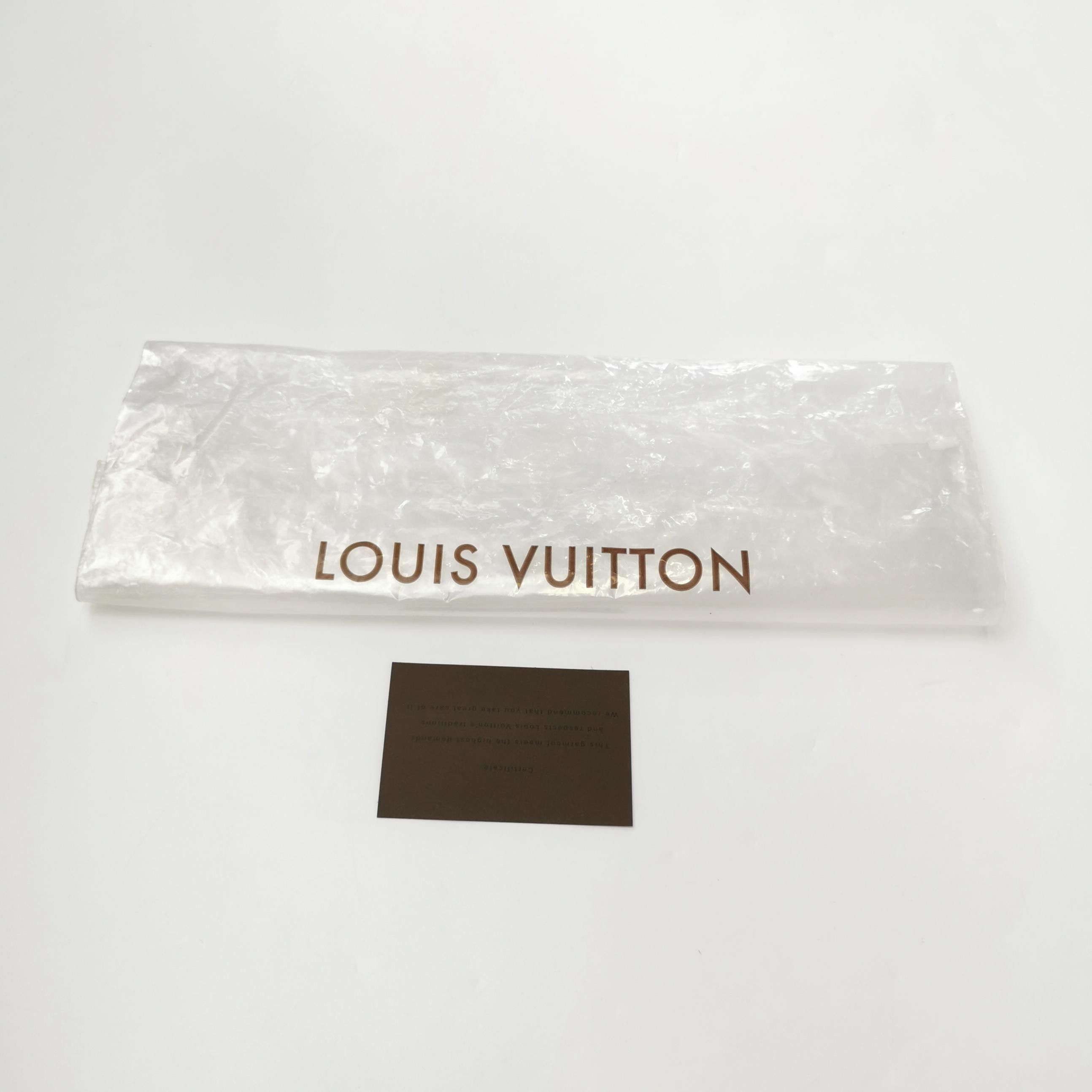Louis Vuitton Louis Vuitton Bow Short Sleeve Sweater Pink S Size S / US 4 / IT 40 - 5 Thumbnail