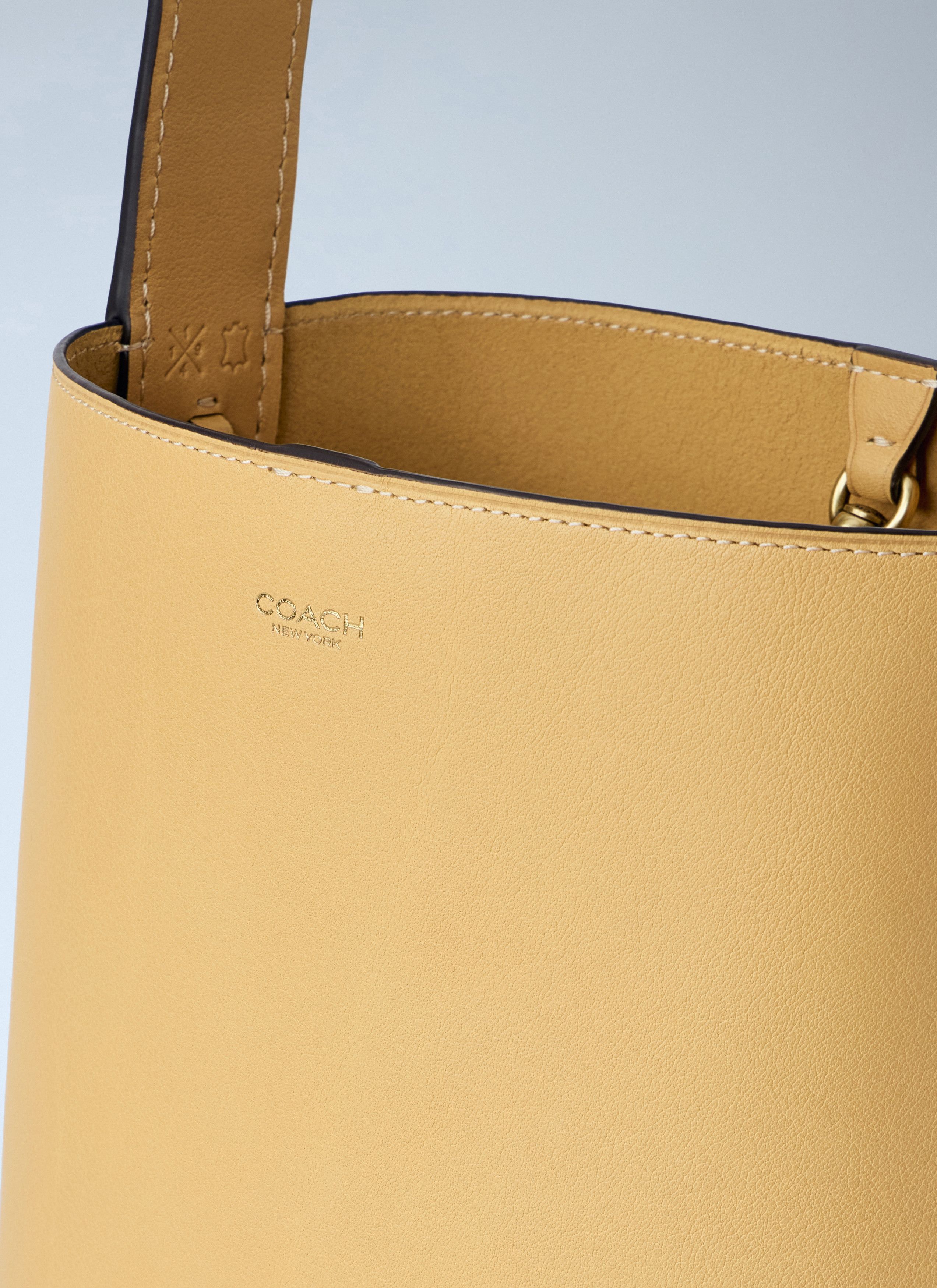 Coach Bleecker Bucket Bag 21 Size ONE SIZE - 4 Thumbnail