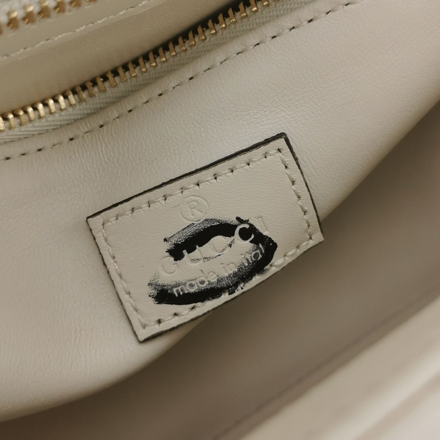 Gucci Gucci Women os Shoulder Bags Size ONE SIZE - 8 Thumbnail