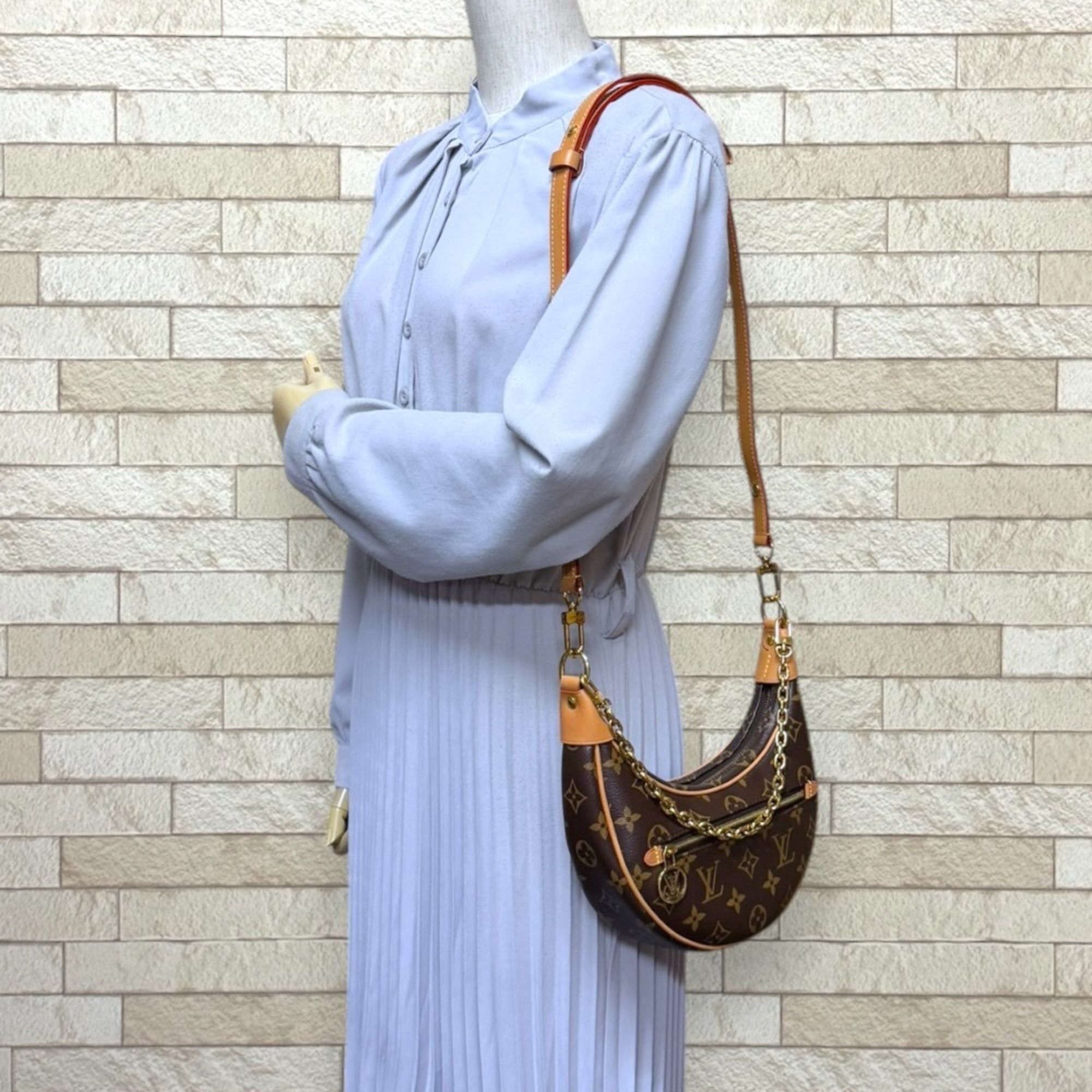 Louis Vuitton Louis Vuitton Loop Monogram Shoulder Bag, Canvas M81098 Brown, Women's, LOUIS VUITTON 2-way Size ONE SIZE - 2 Thumbnail