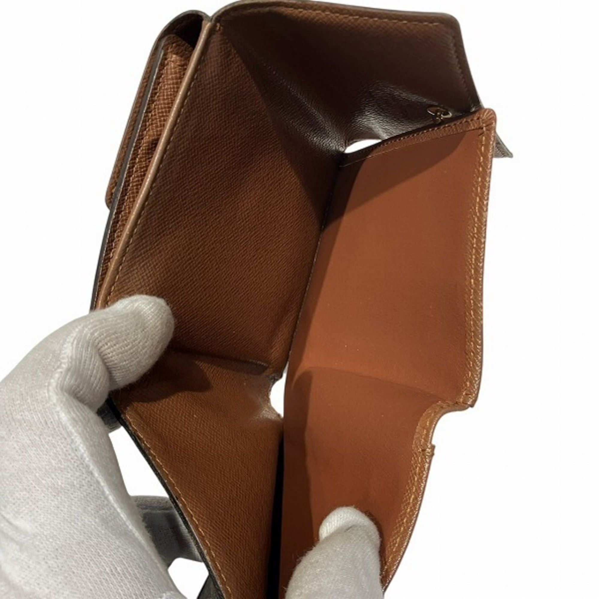 Louis Vuitton Louis Vuitton Monogram Portemonnaie Billet Carte Credit M61652 Tri-fold Wallet for Men and Women Size ONE SIZE - 6 Thumbnail