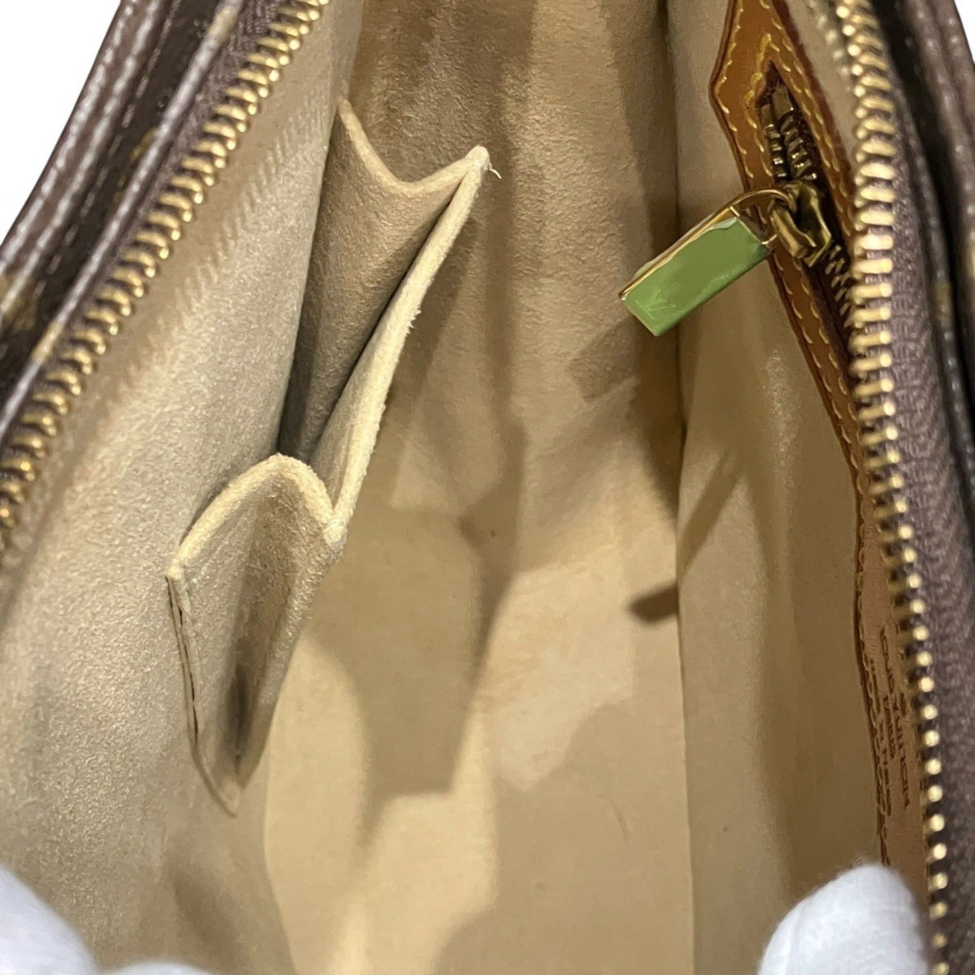 Louis Vuitton Louis Vuitton Looping MM Shoulder Bag, Monogram Canvas, M51146 Size ONE SIZE - 5 Thumbnail