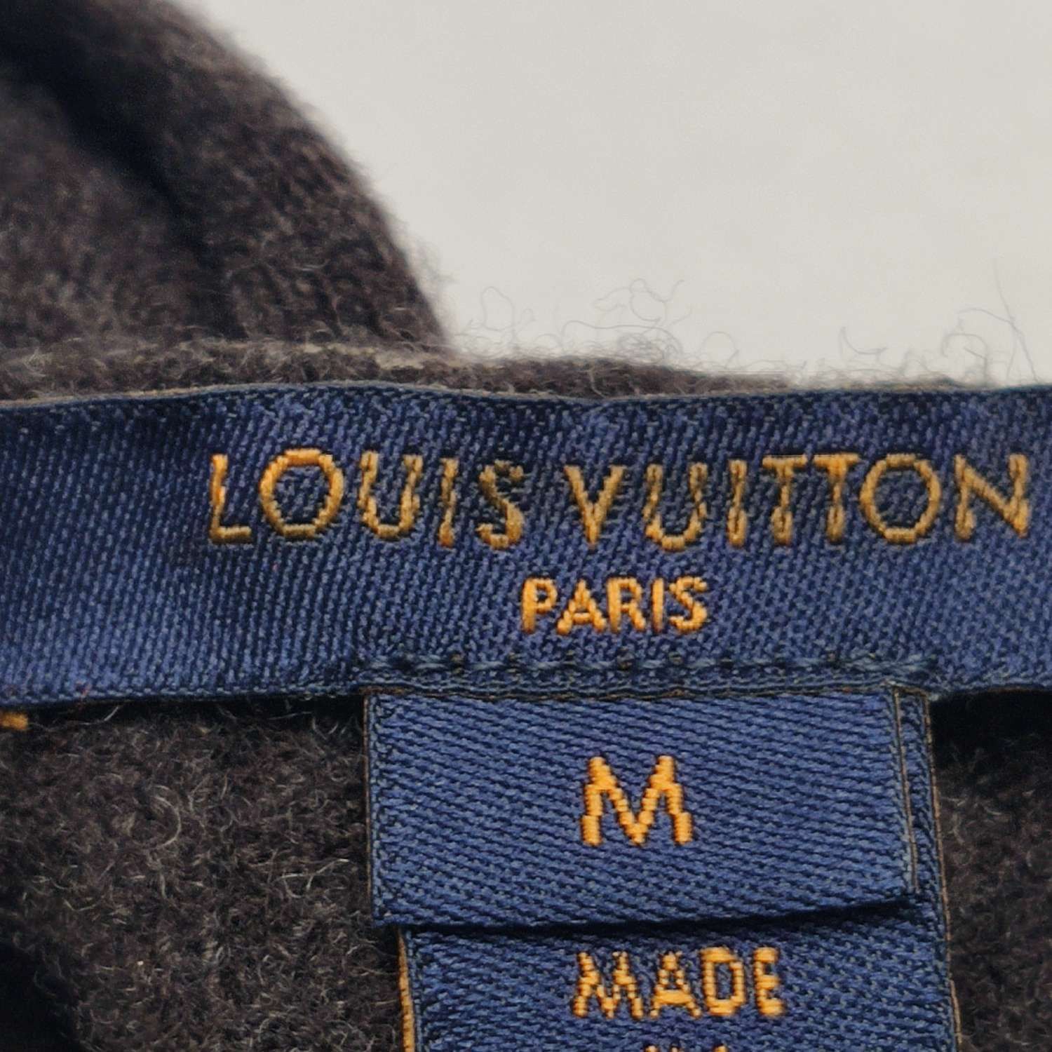 Louis Vuitton Louis Vuitton Metallic Wool Cashmere Cardigan Size M Size M / US 6-8 / IT 42-44 - 4 Thumbnail