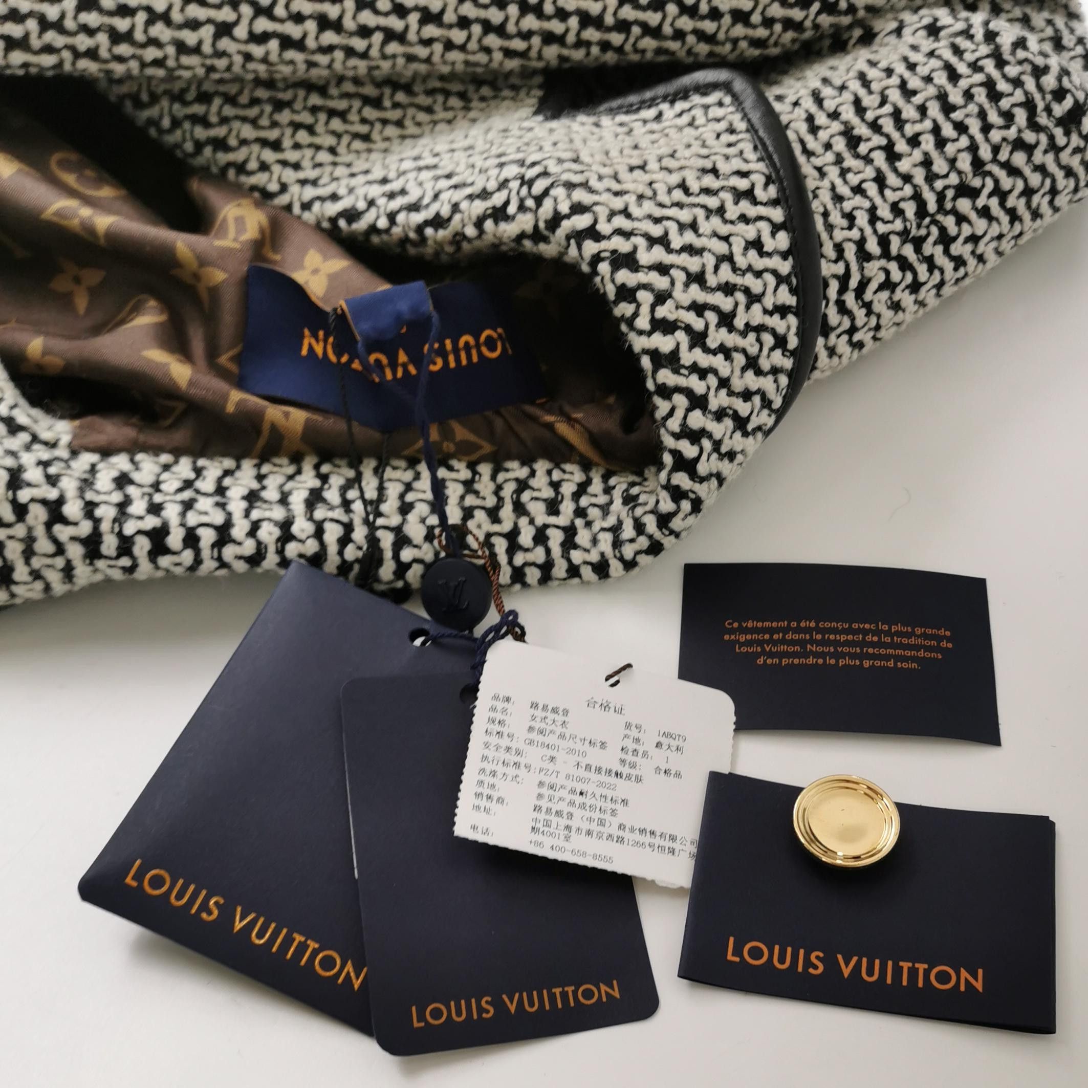 Louis Vuitton Louis Vuitton Wool Blend Tweed Coat Size 34 Size XS / US 0-2 / IT 36-38 - 5 Thumbnail