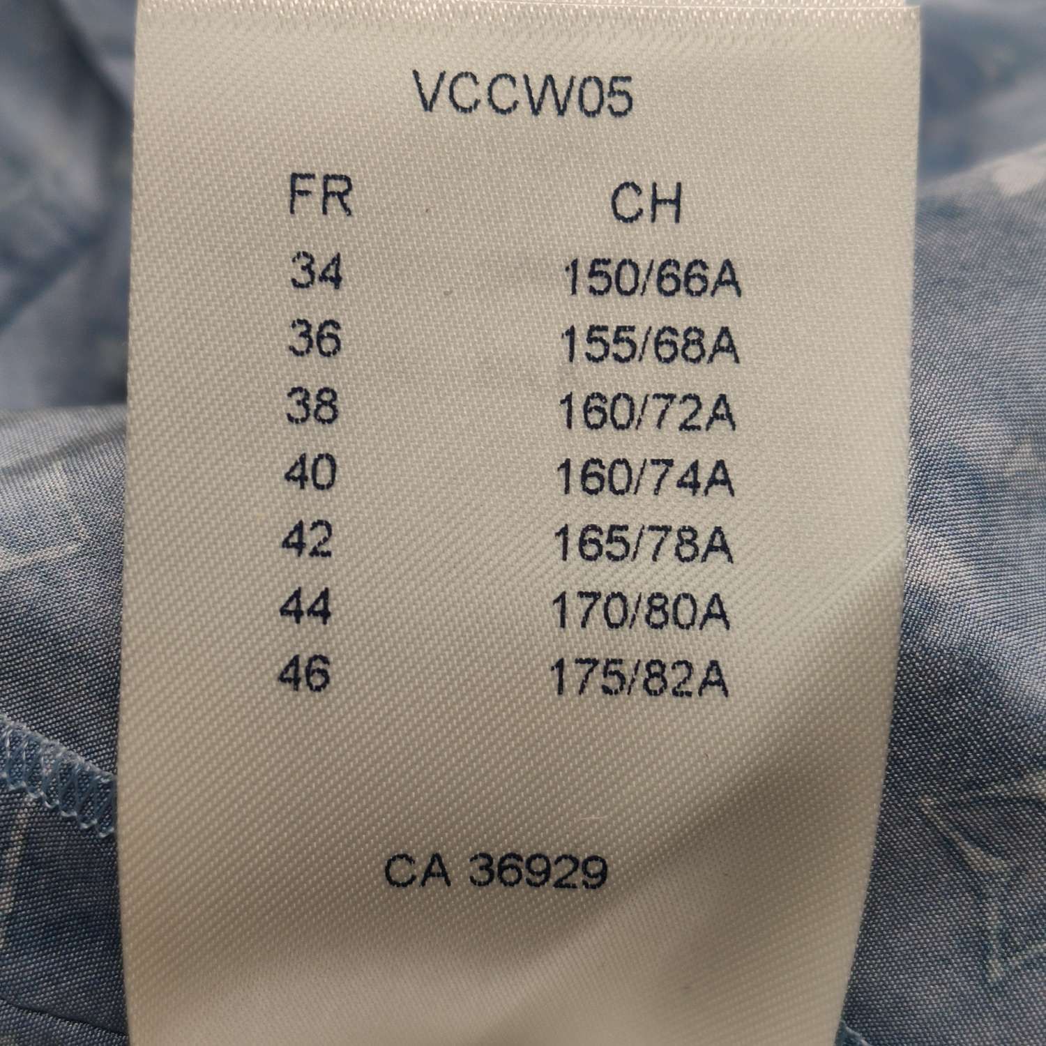 Louis Vuitton Louis Vuitton Monogram Silk Pants Size 34 Size 25" / US 0 / IT 36 - 6 Thumbnail