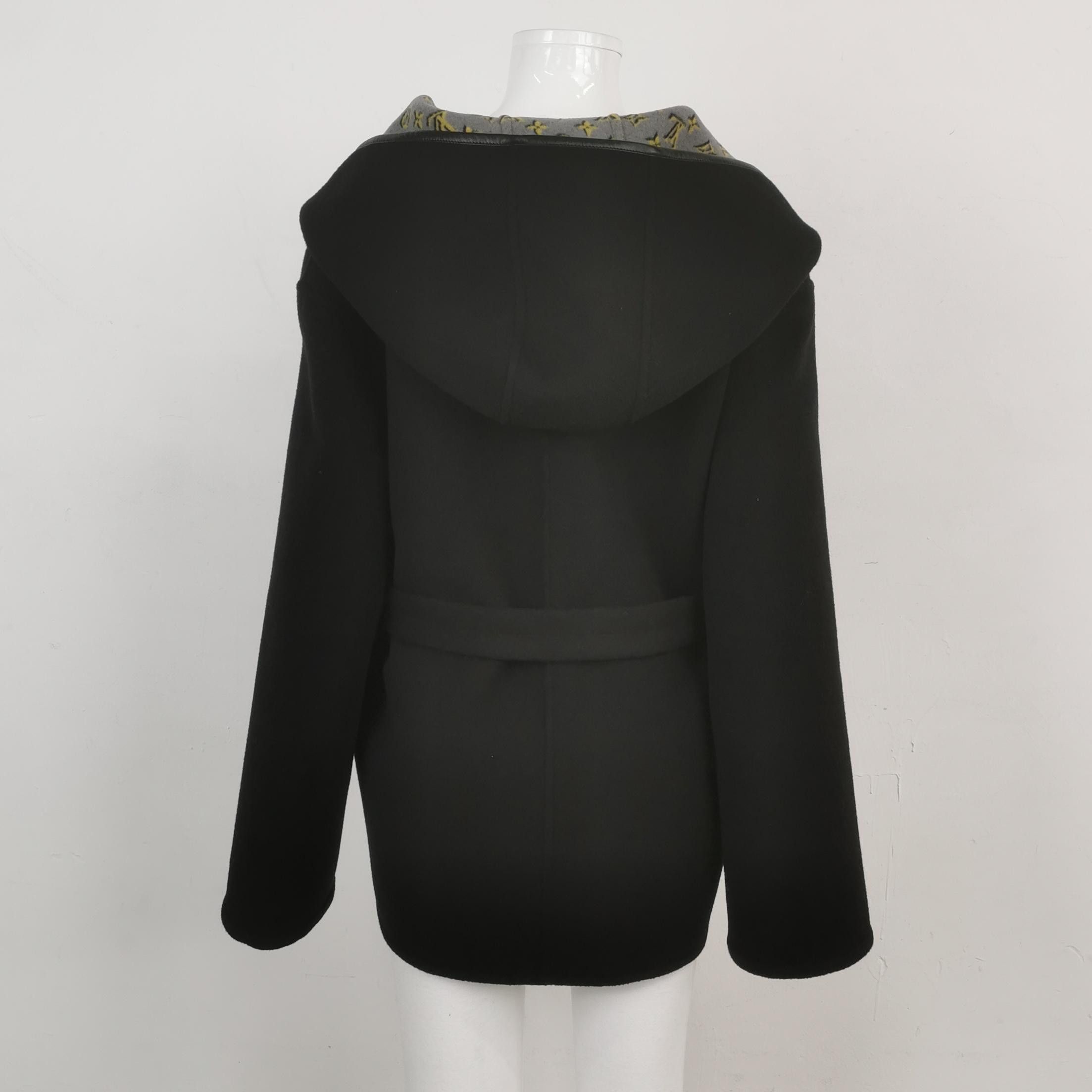 Louis Vuitton Louis Vuitton Monogram Hooded Coat Size 42 Size M / US 6-8 / IT 42-44 - 2 Thumbnail