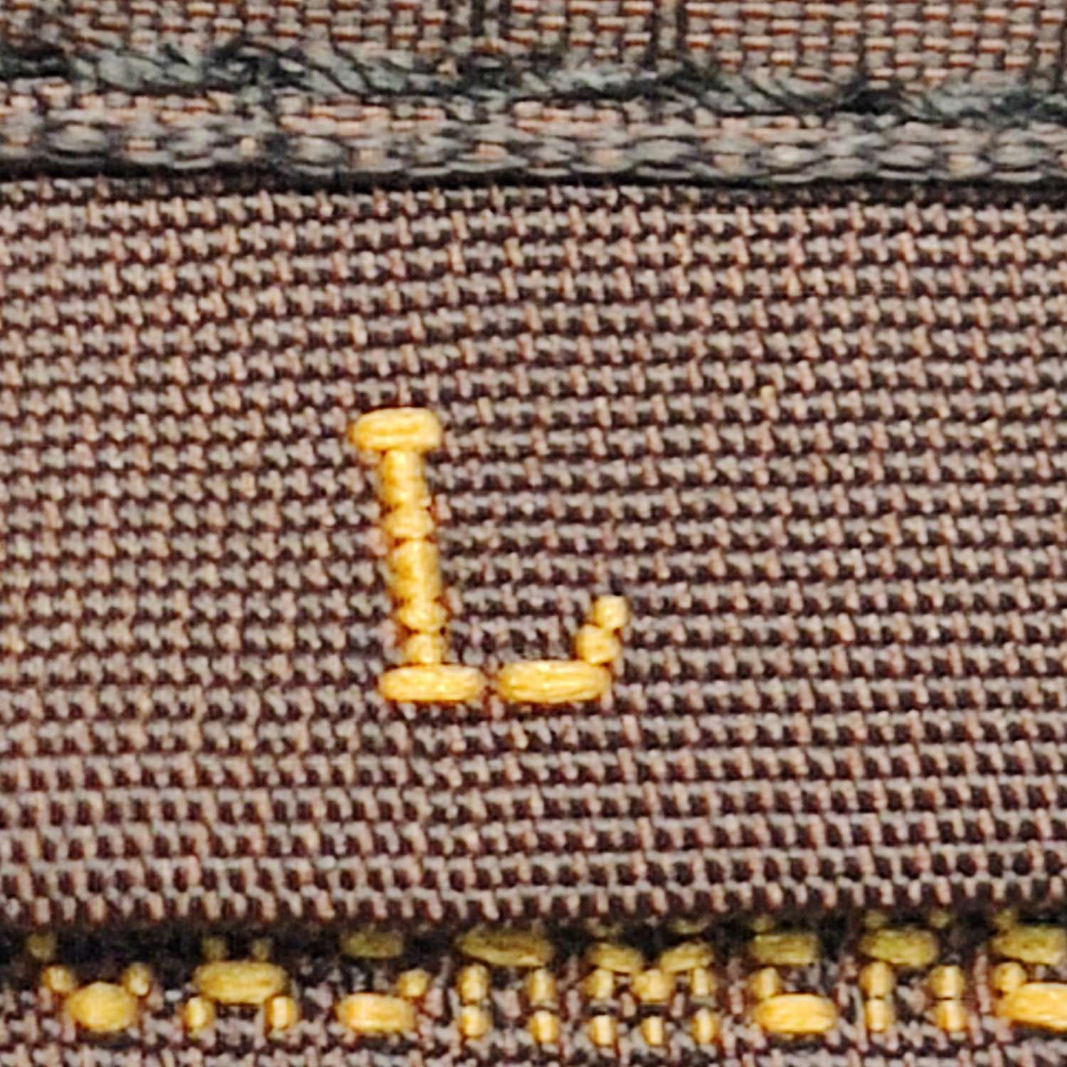 Louis Vuitton Louis Vuitton Wool Cashmere Knit Sweater Size L Size US L / EU 52-54 / 3 - 6 Thumbnail