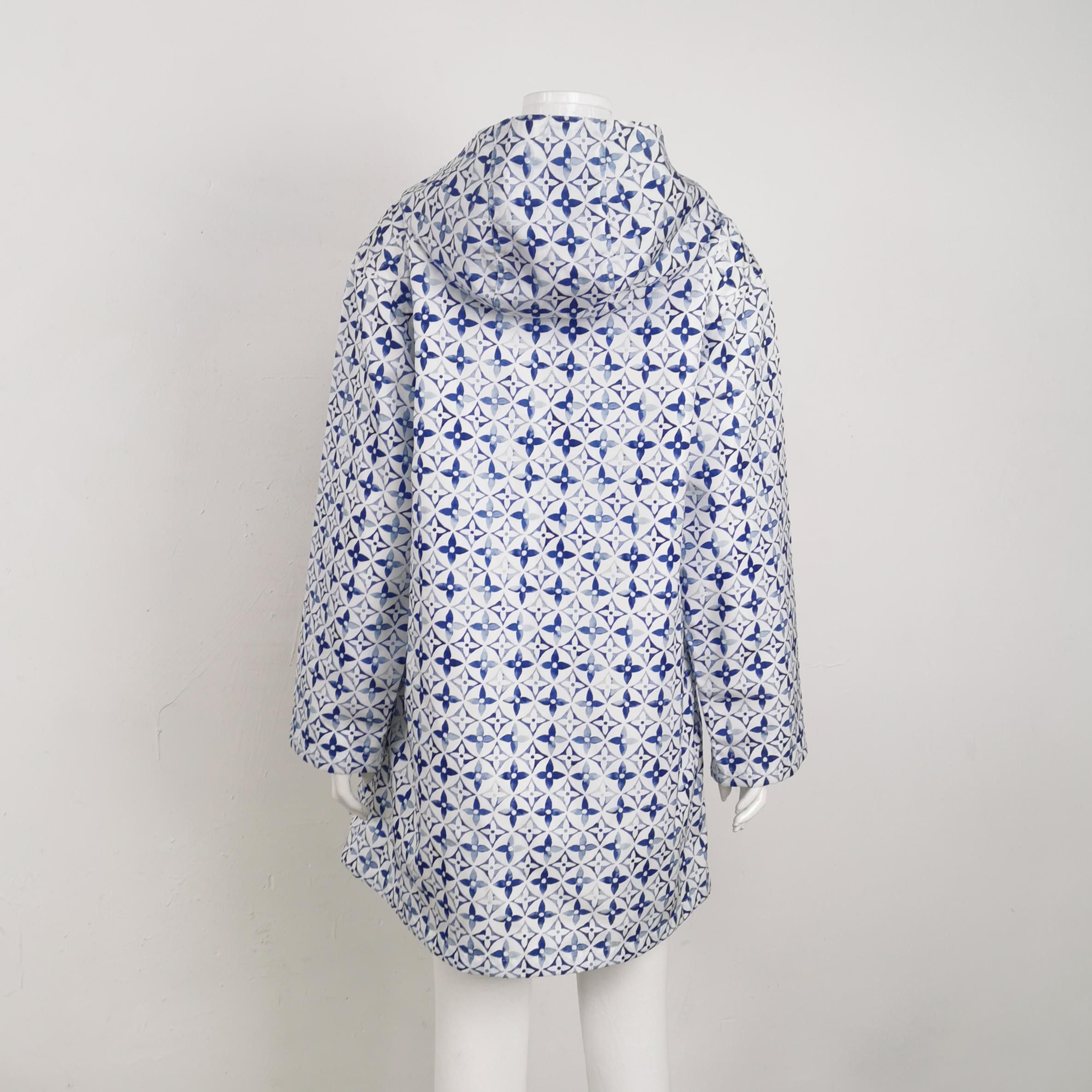 Louis Vuitton Louis Vuitton Monogram Flower Tile Hooded Jacket Size 32 Size XXS / US 00 / IT 34 - 2 Thumbnail