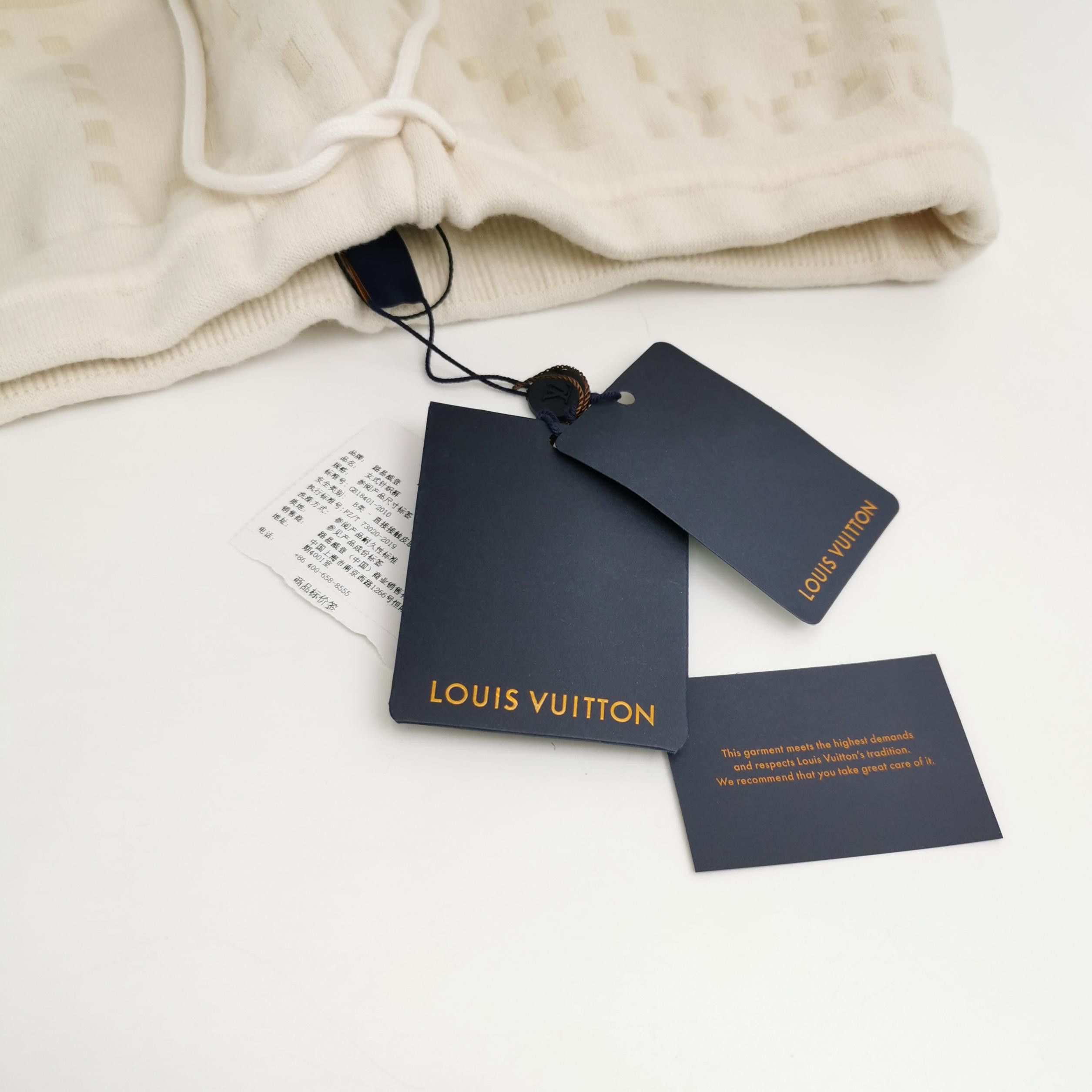 Louis Vuitton Louis Vuitton Monogram Wool Blend Shorts Size S Size 26" / US 2 / IT 38 - 4 Thumbnail