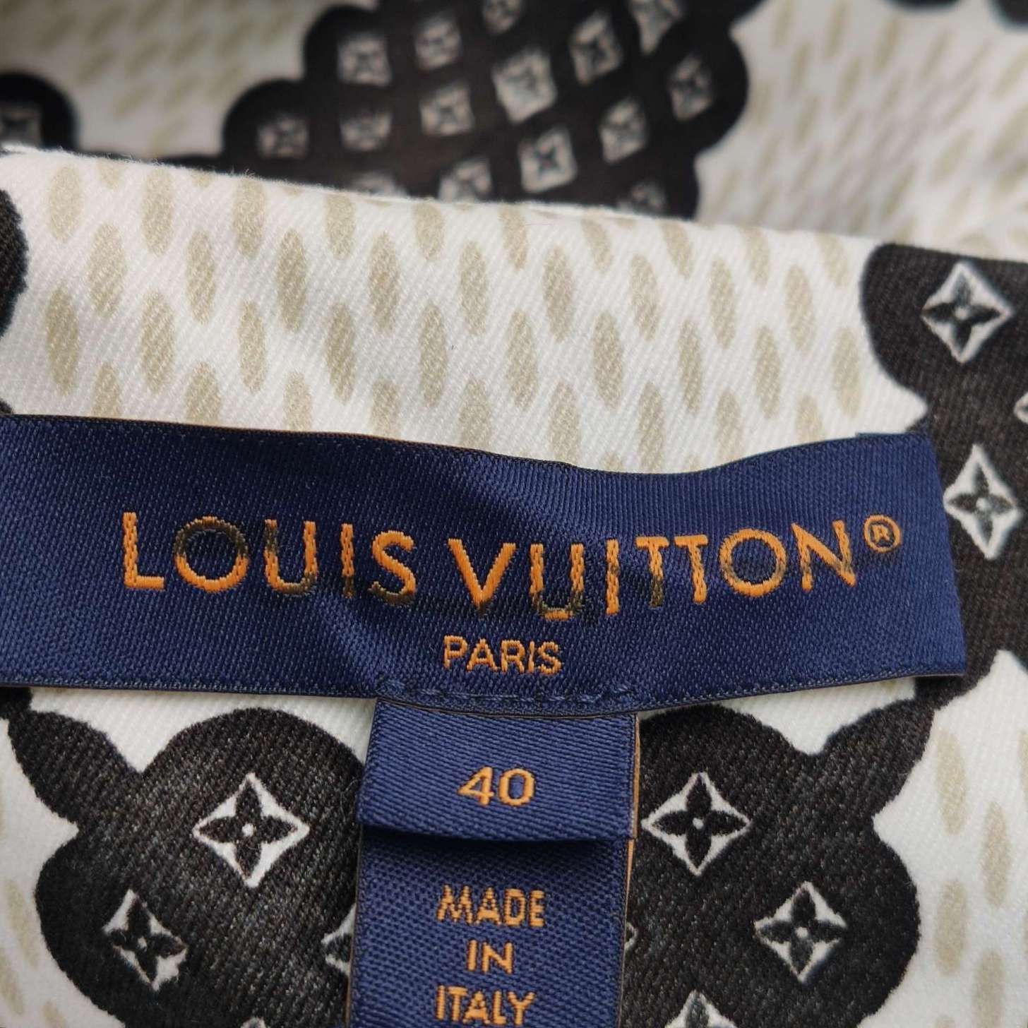 Louis Vuitton Louis Vuitton Monogram Pattern Jacket Size 40 Size M / US 6-8 / IT 42-44 - 6 Thumbnail