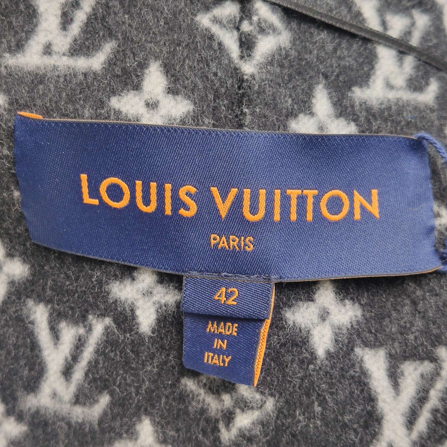Louis Vuitton Louis Vuitton Wool Silk Belted Hooded Coat Size 42 Size M / US 6-8 / IT 42-44 - 6 Thumbnail