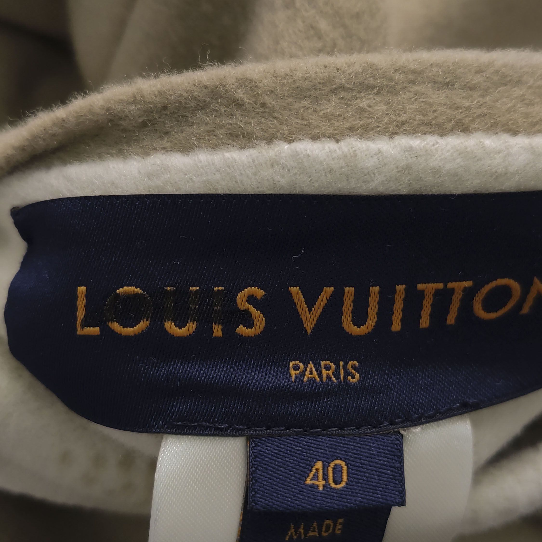 Louis Vuitton Louis Vuitton Reversible Monogram Coat Size 40 Size M / US 6-8 / IT 42-44 - 17 Thumbnail