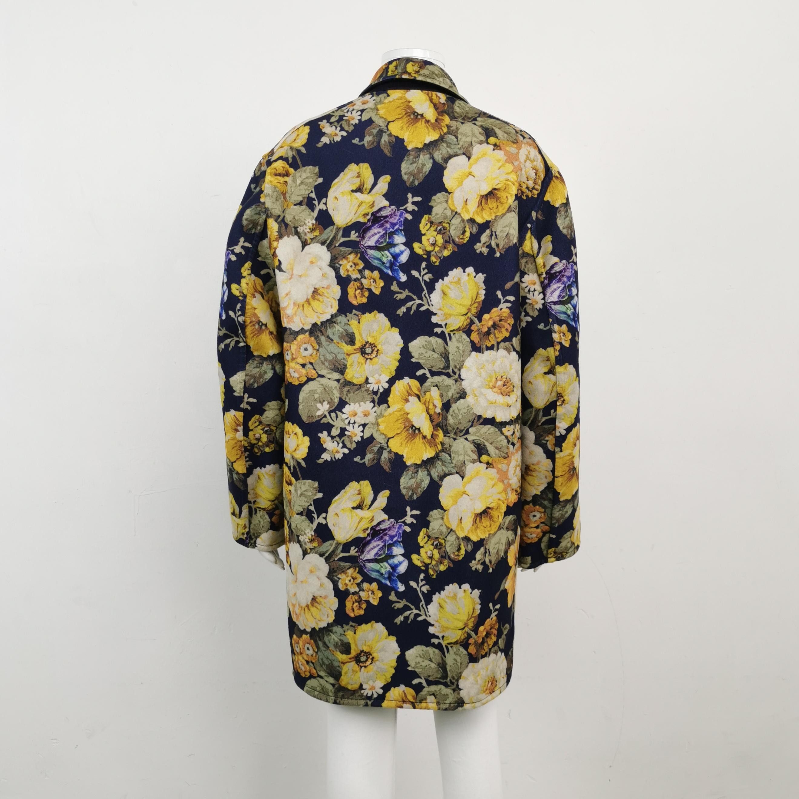 Louis Vuitton Louis Vuitton Floral Reversible Wool Coat Size 38 Size S / US 4 / IT 40 - 4 Thumbnail