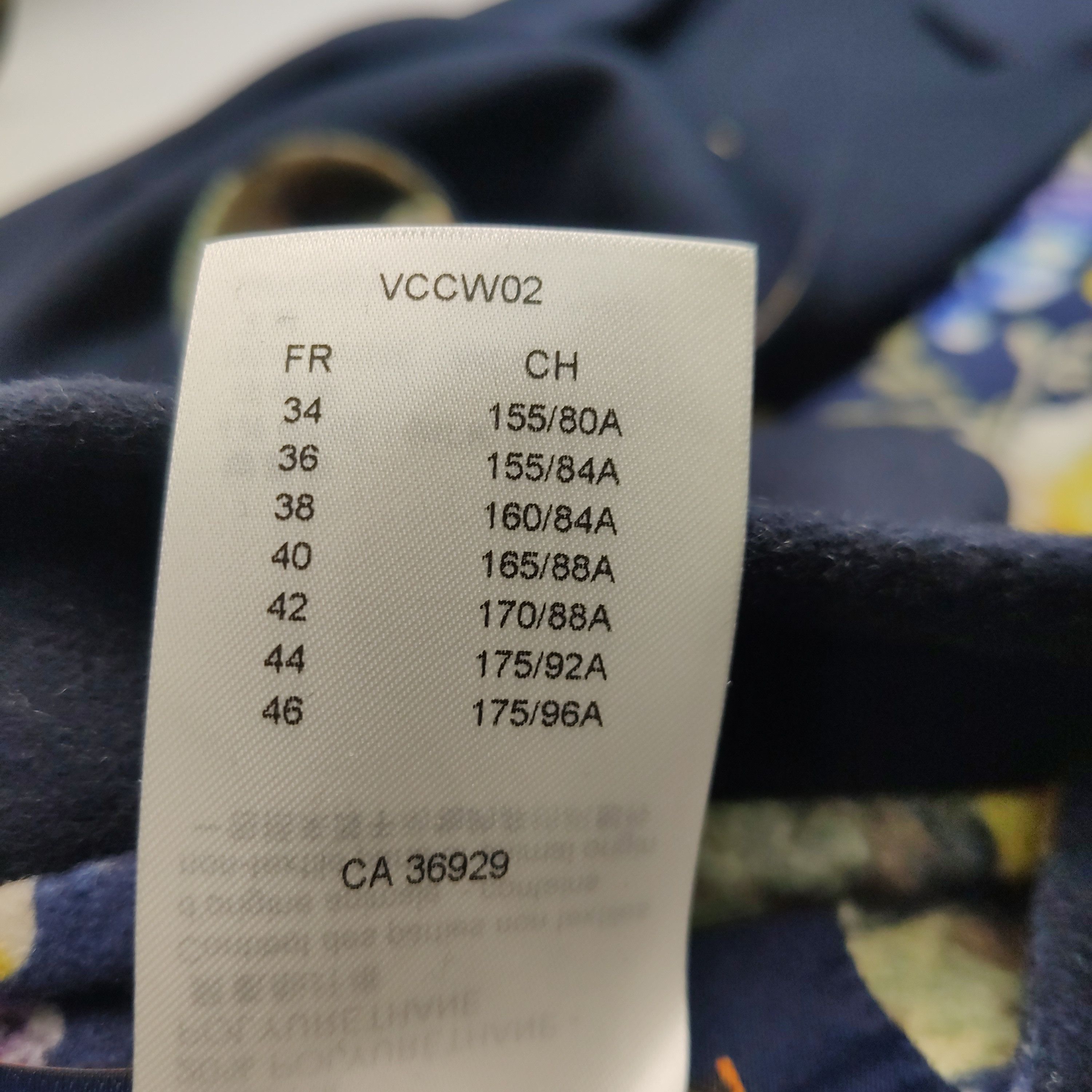 Louis Vuitton Louis Vuitton Floral Reversible Wool Coat Size 38 Size S / US 4 / IT 40 - 8 Thumbnail