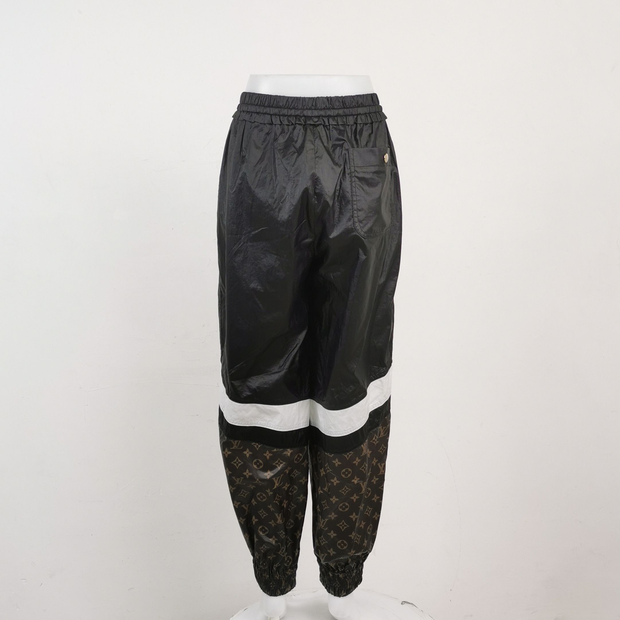 Louis Vuitton Louis Vuitton Monogram Joggers FR 40 Size 28" / US 6 / IT 42 - 2 Thumbnail