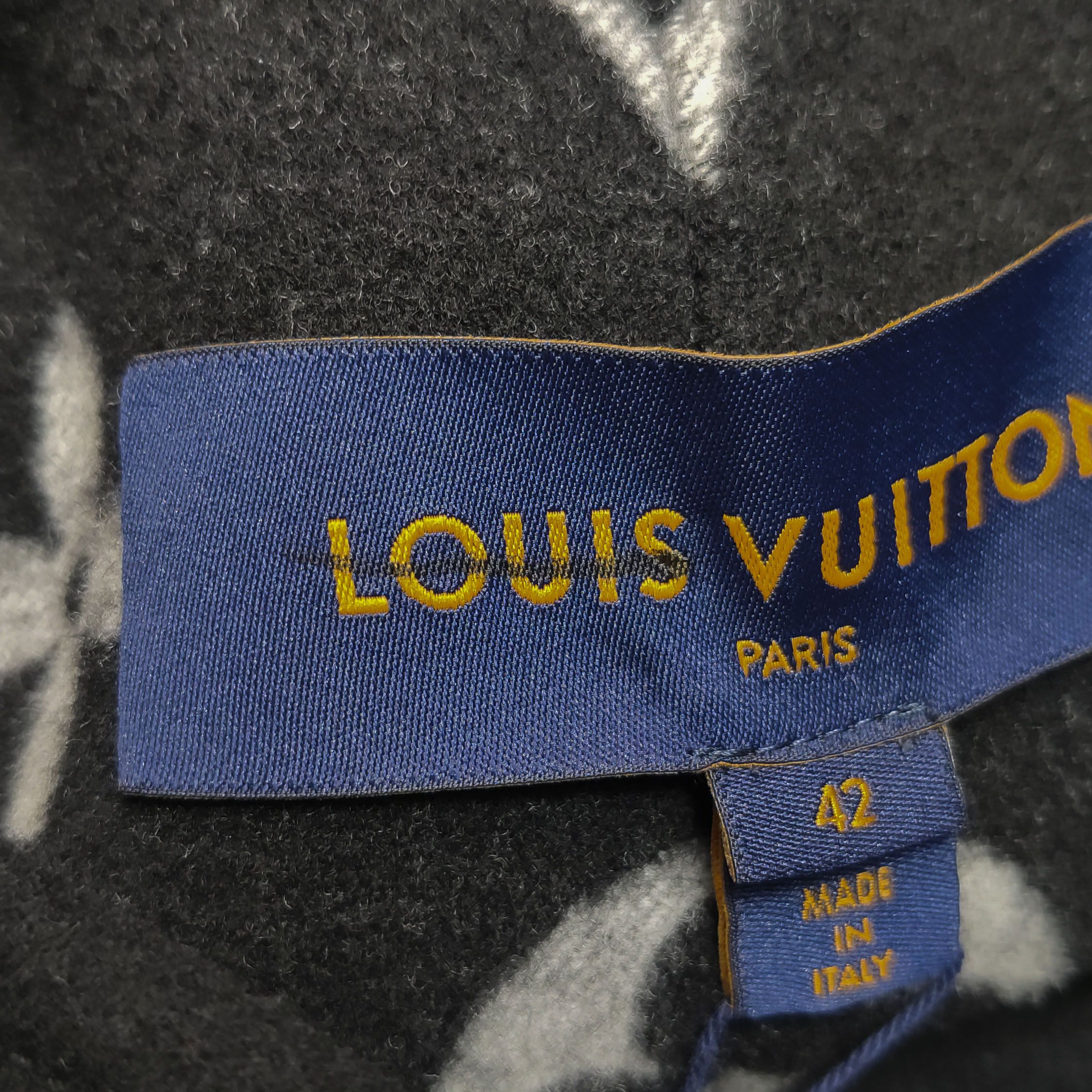 Louis Vuitton Louis Vuitton Monogram Wool Coat Size FR 42 Size M / US 6-8 / IT 42-44 - 10 Thumbnail
