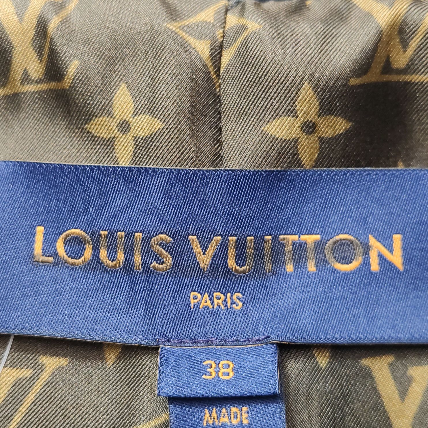 Louis Vuitton Louis Vuitton Wool Cashmere Double Breasted Coat Size 38 Size S / US 4 / IT 40 - 5 Thumbnail