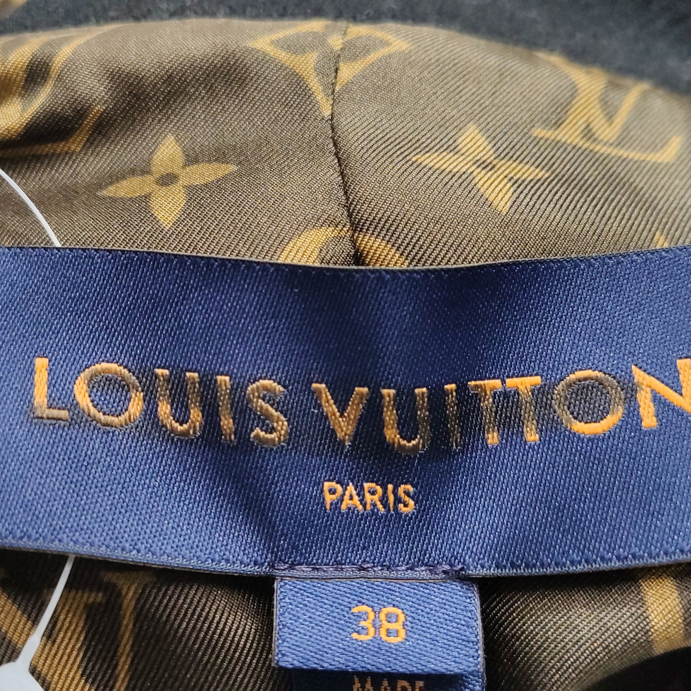 Louis Vuitton Louis Vuitton Wool Cashmere Double Breasted Coat Size 38 Size S / US 4 / IT 40 - 9 Thumbnail