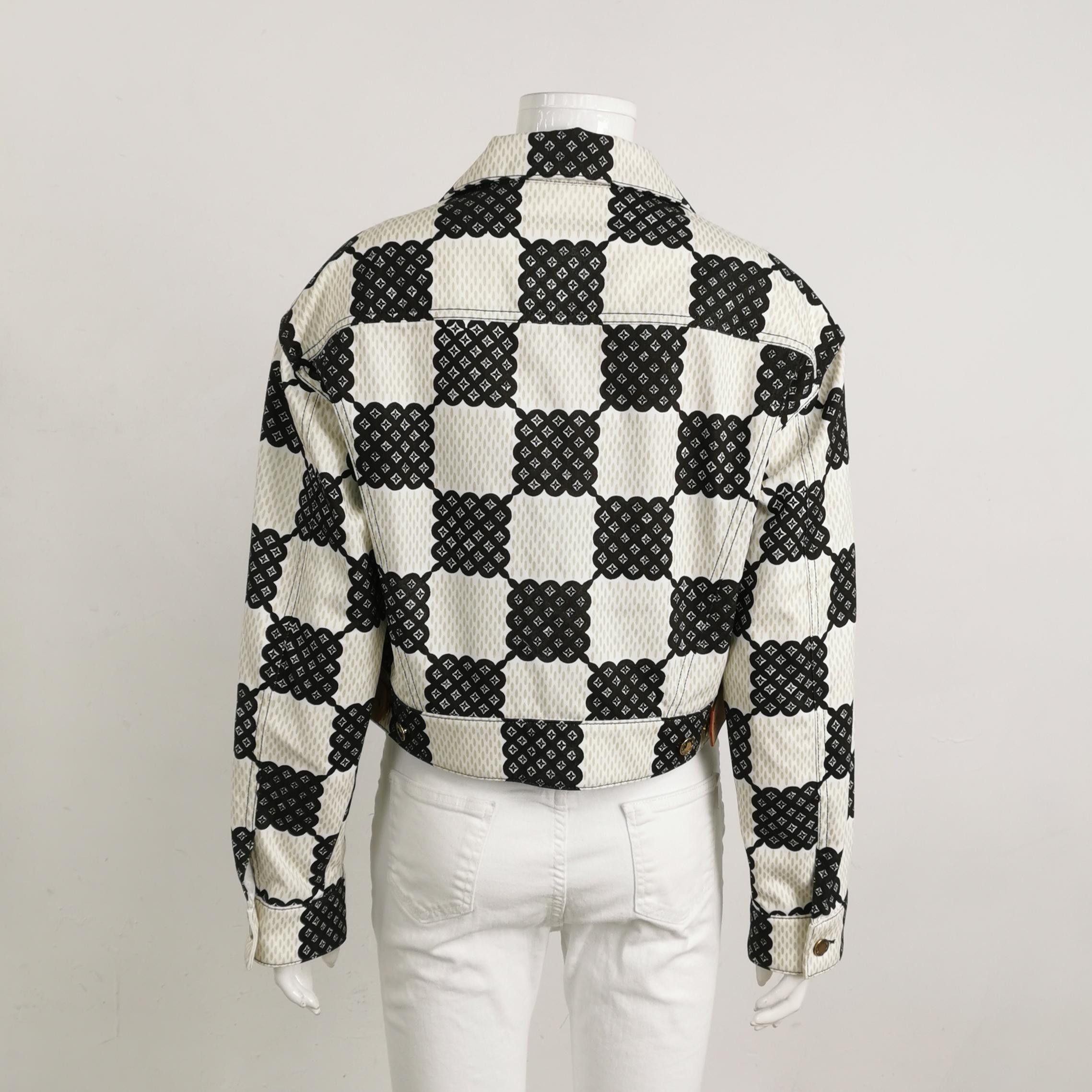 Louis Vuitton Louis Vuitton Monogram Pattern Jacket Size 40 Size M / US 6-8 / IT 42-44 - 2 Thumbnail