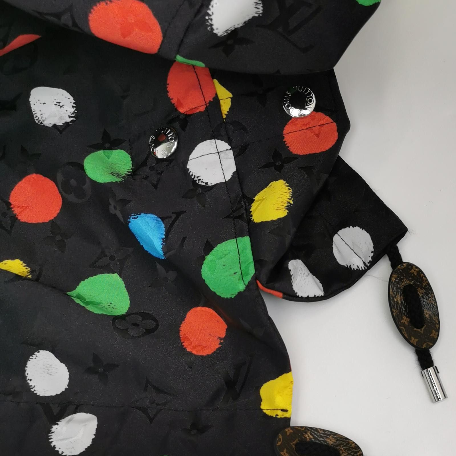 Louis Vuitton Louis Vuitton x Yayoi Kusama Polka Dot Hooded Coat 32 Size XXS / US 00 / IT 34 - 4 Thumbnail