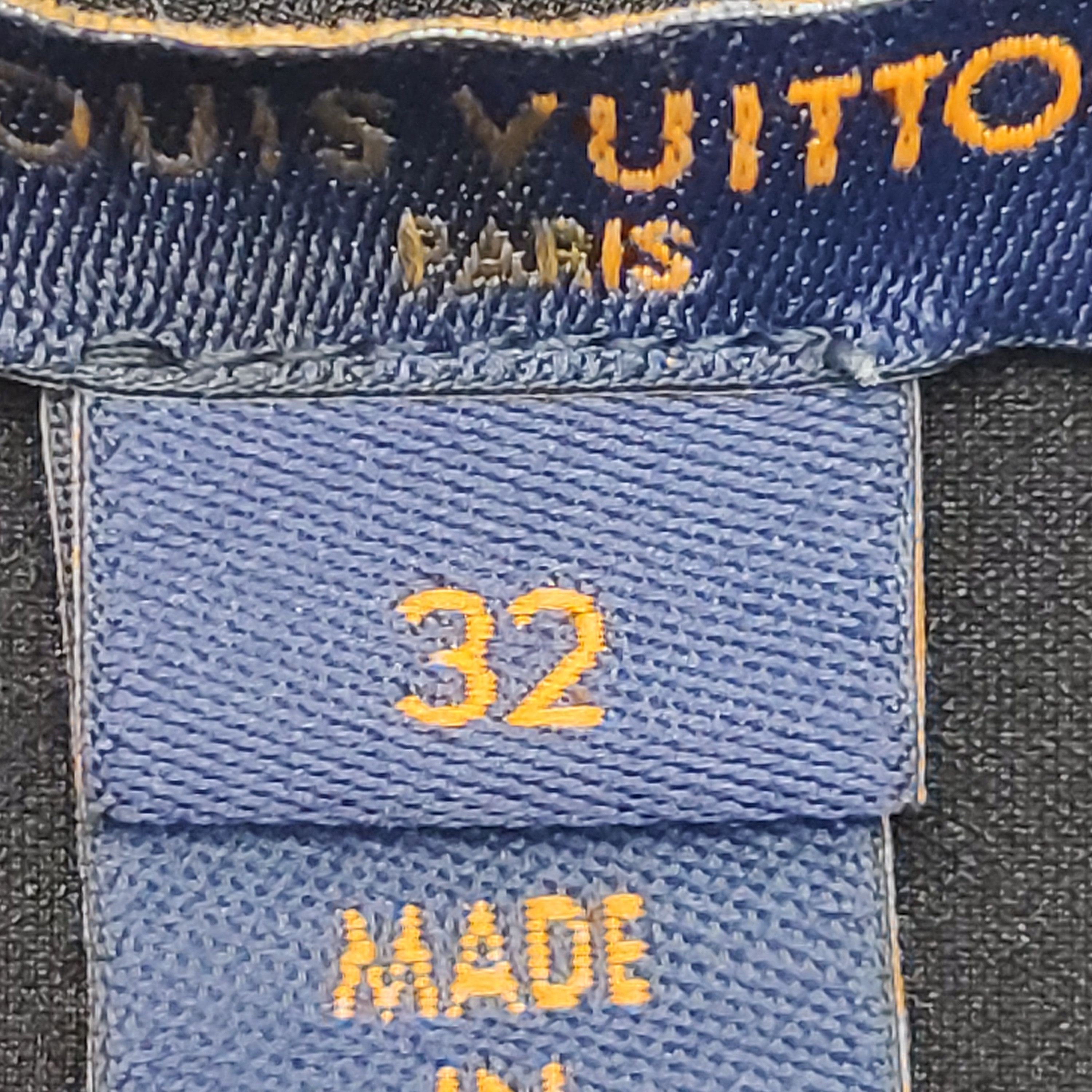 Louis Vuitton Louis Vuitton Logo Patch Zip Polo Size FR 34 Size XS / US 0-2 / IT 36-38 - 6 Thumbnail