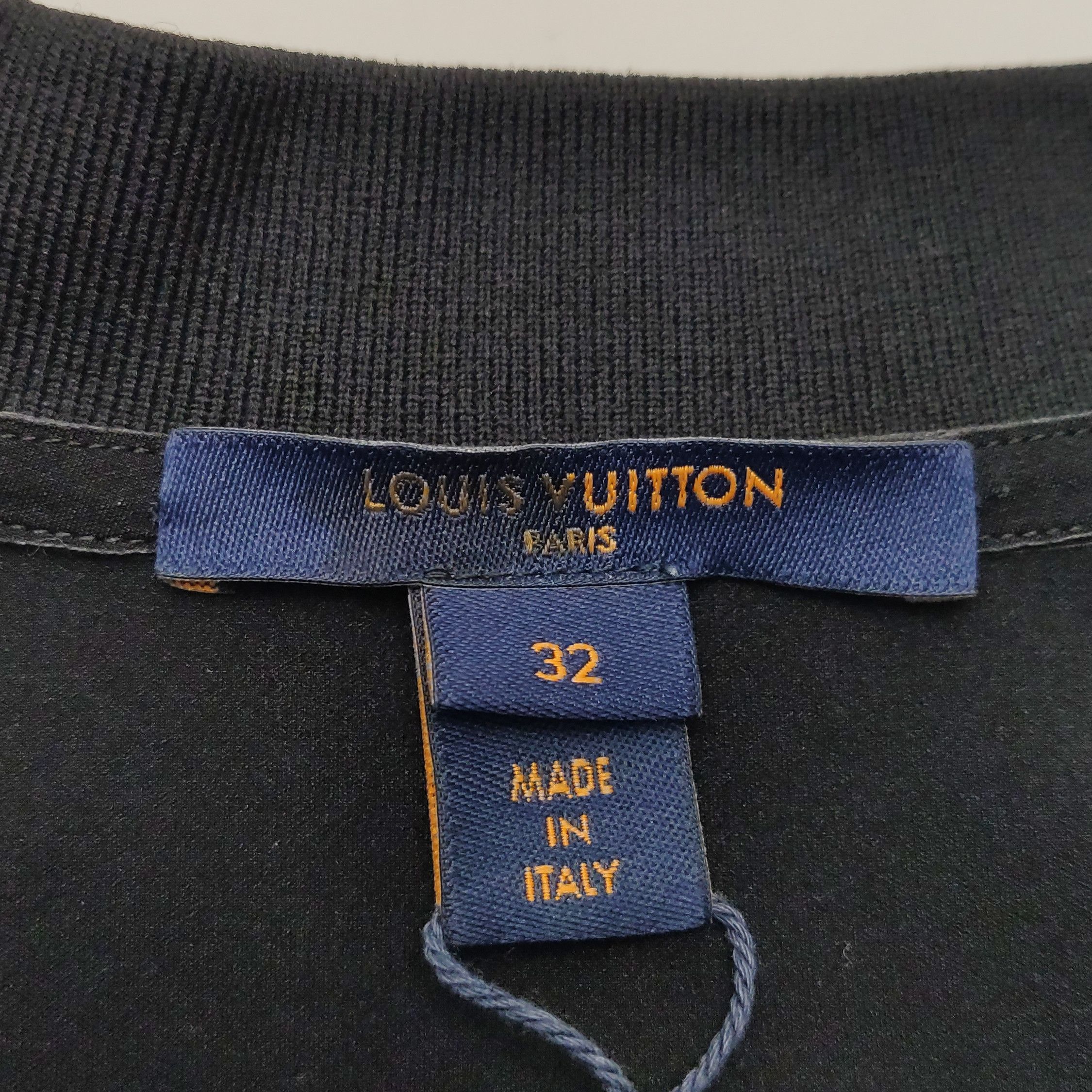 Louis Vuitton Louis Vuitton Logo Patch Zip Polo Size FR 34 Size XS / US 0-2 / IT 36-38 - 11 Thumbnail