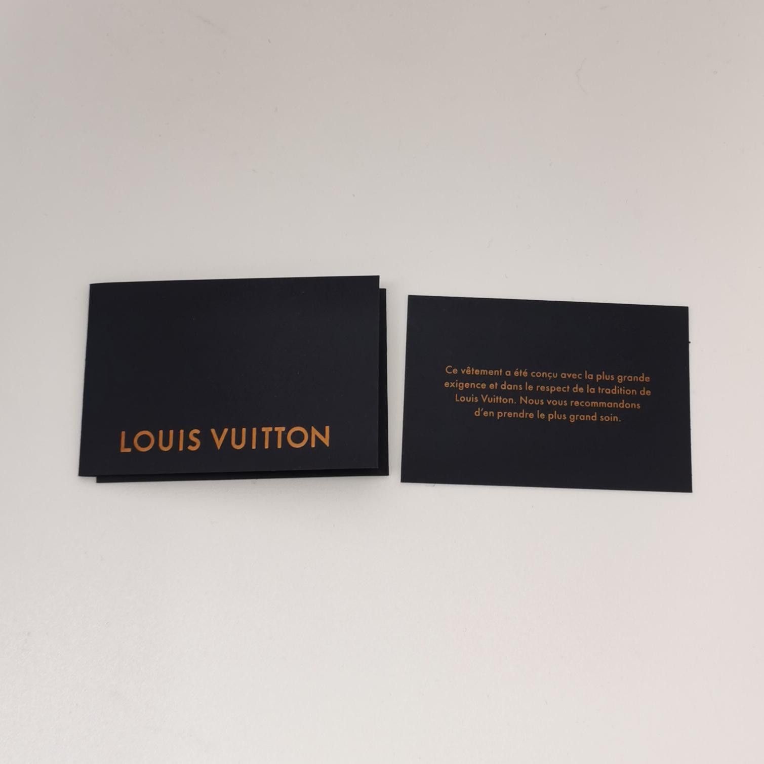 Louis Vuitton Louis Vuitton Logo Shield Mini Dress Size XS Size XS / US 0-2 / IT 36-38 - 5 Thumbnail
