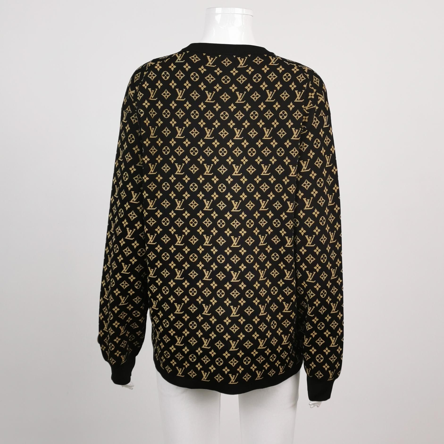 Louis Vuitton Louis Vuitton Monogram Crewneck Sweater Size XS Size US XS / EU 42 / 0 - 2 Thumbnail