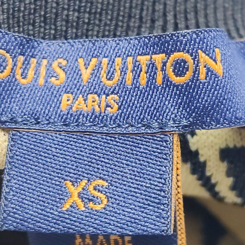 Louis Vuitton Louis Vuitton Monogram Crewneck Sweater Size XS Size US XS / EU 42 / 0 - 6 Thumbnail